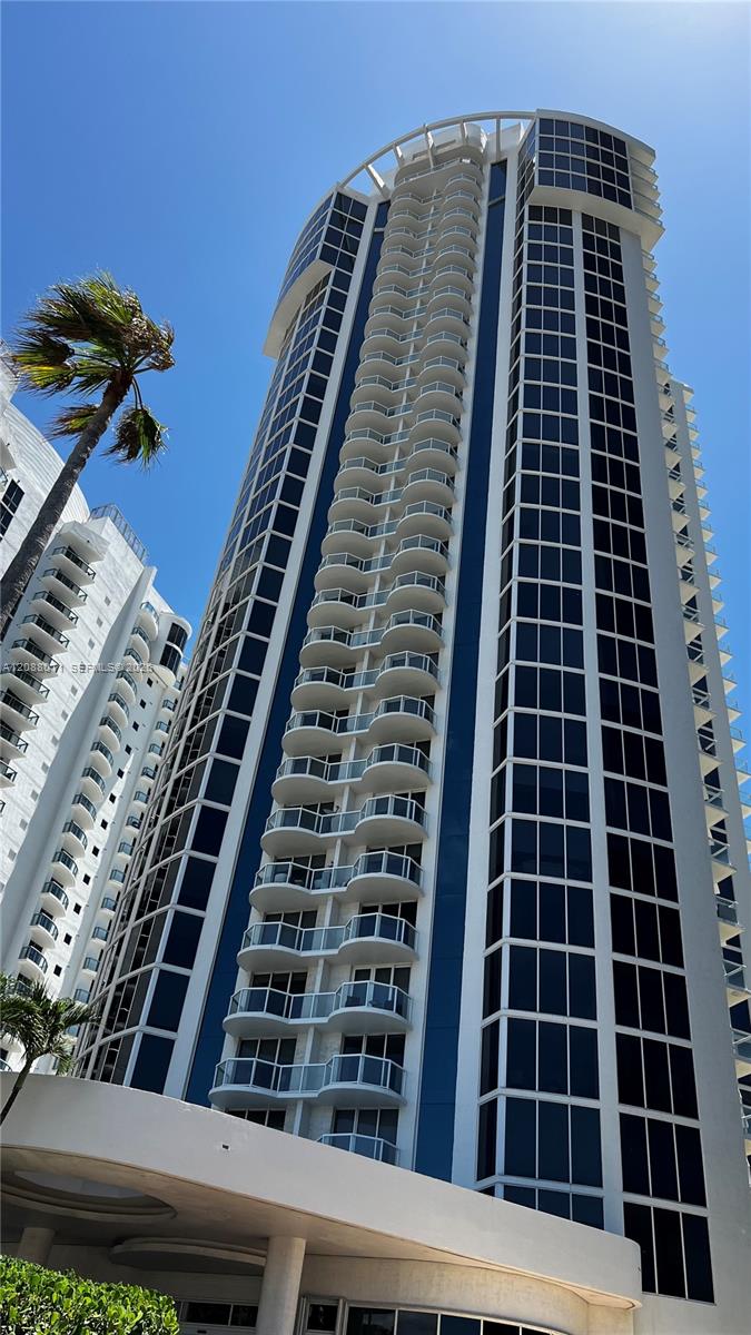 18671 Collins Avenue 2104 Property Photo 1