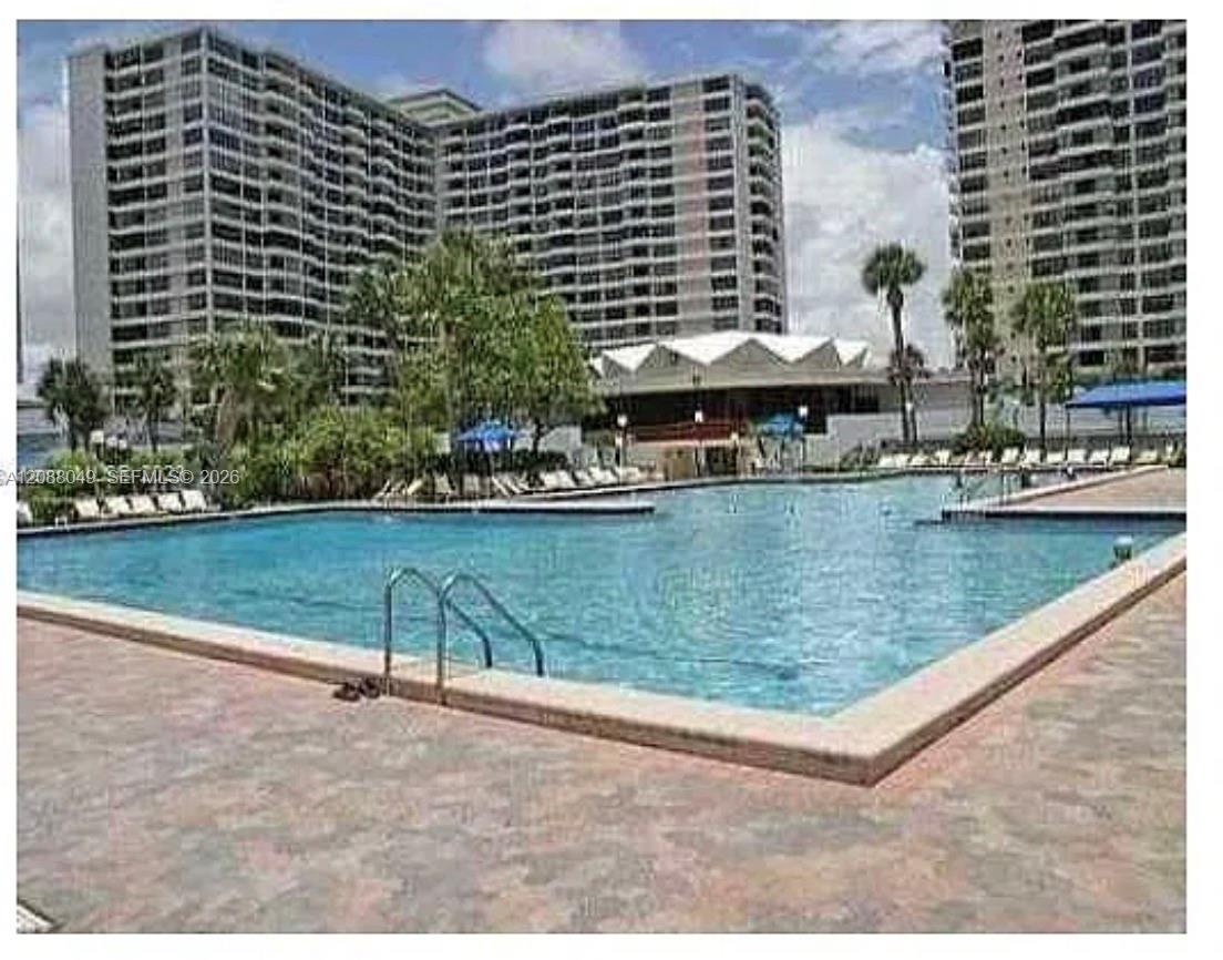 600 Three Islands Boulevard 807 Property Photo 1