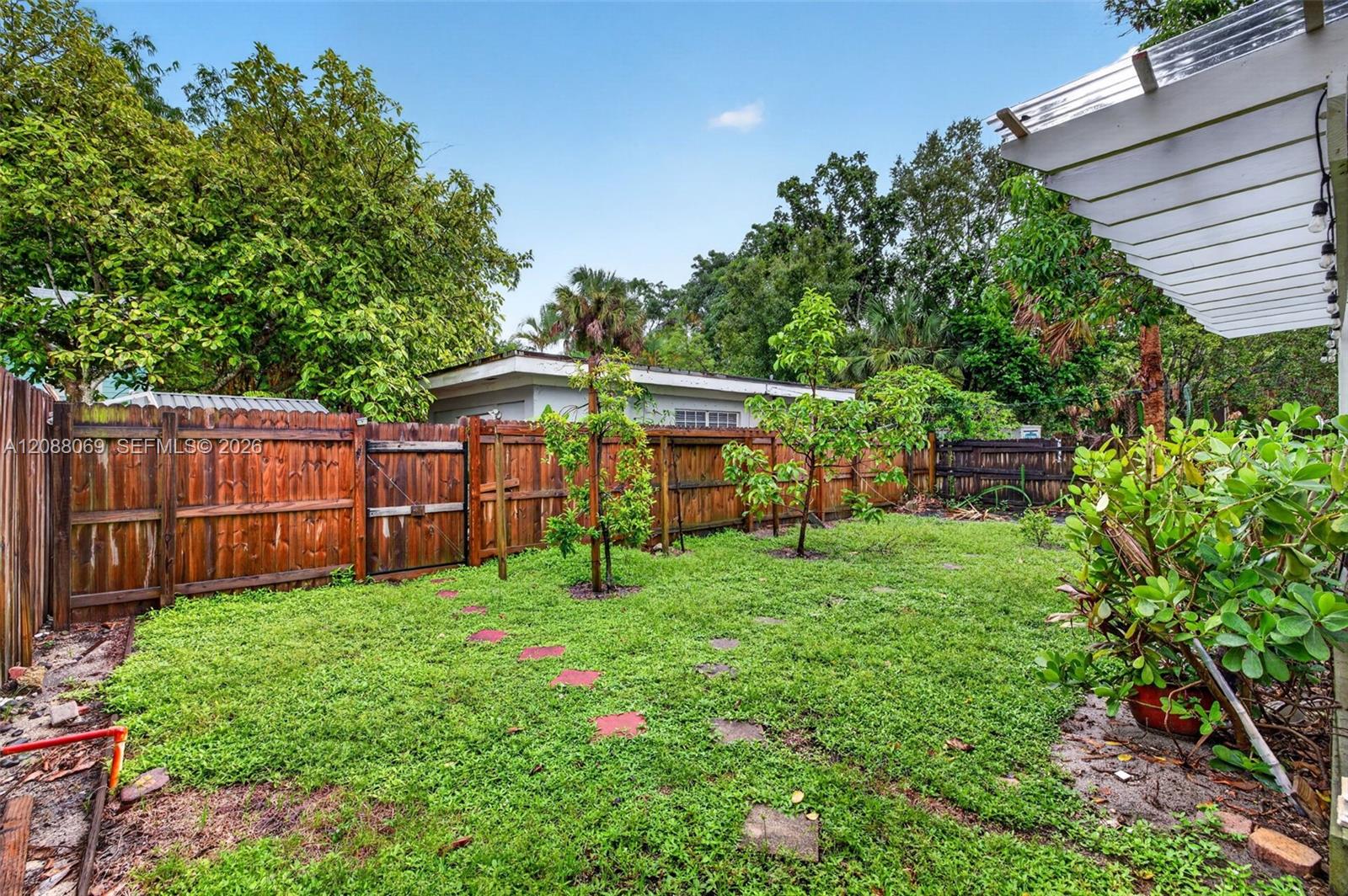 320 Sw 12th Avenue Property Photo 39