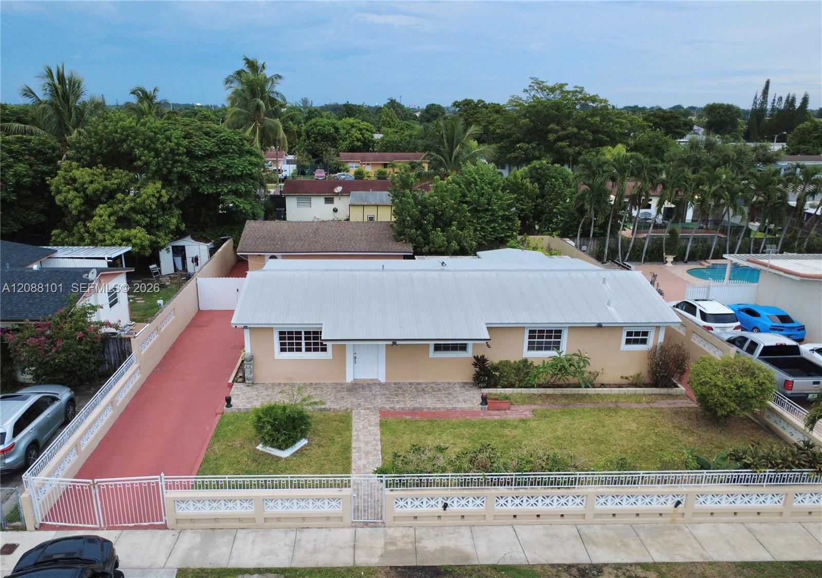11601 Sw 183rd Street Property Photo 1