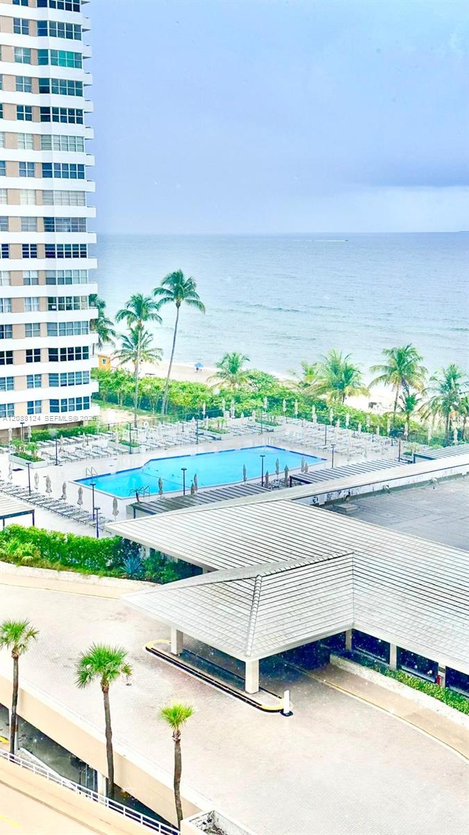 1980 S Ocean Drive 8D Property Photo 1