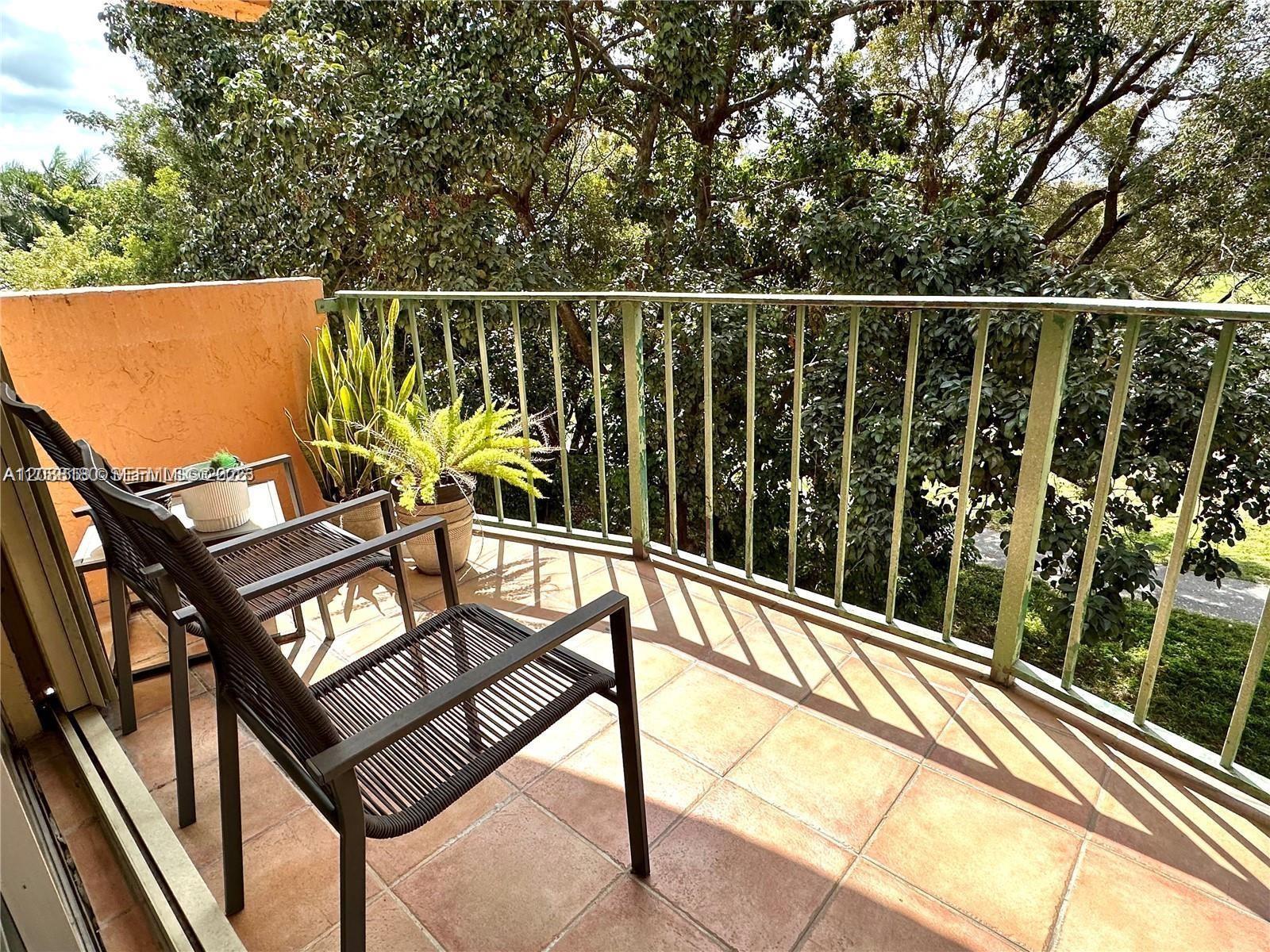 9360 Fontainebleau Boulevard 612 Property Photo 1