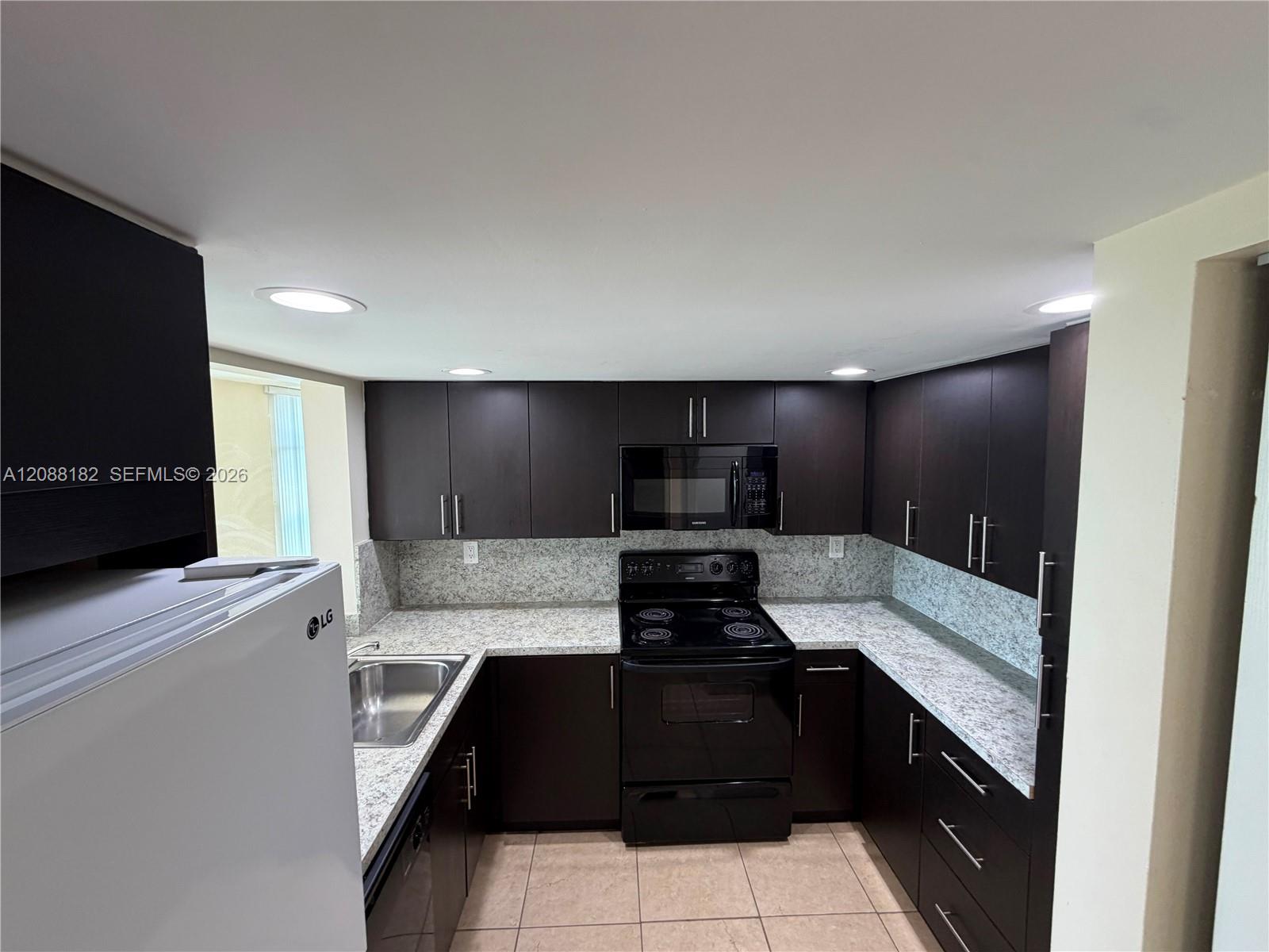 11780 Sw 18th Street 501-2 Property Photo 5