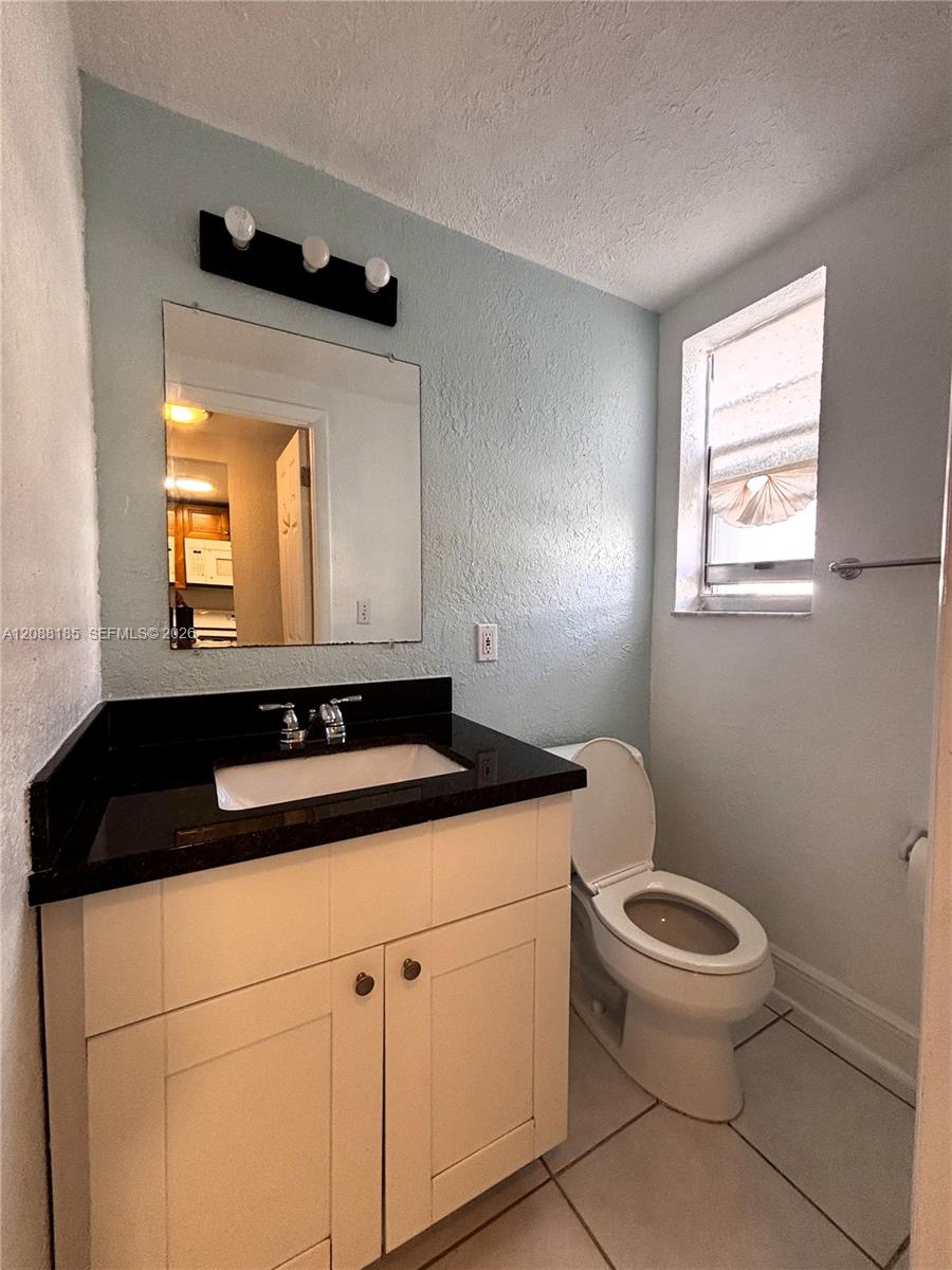 6703 N Kendall Drive 405 Property Photo 16