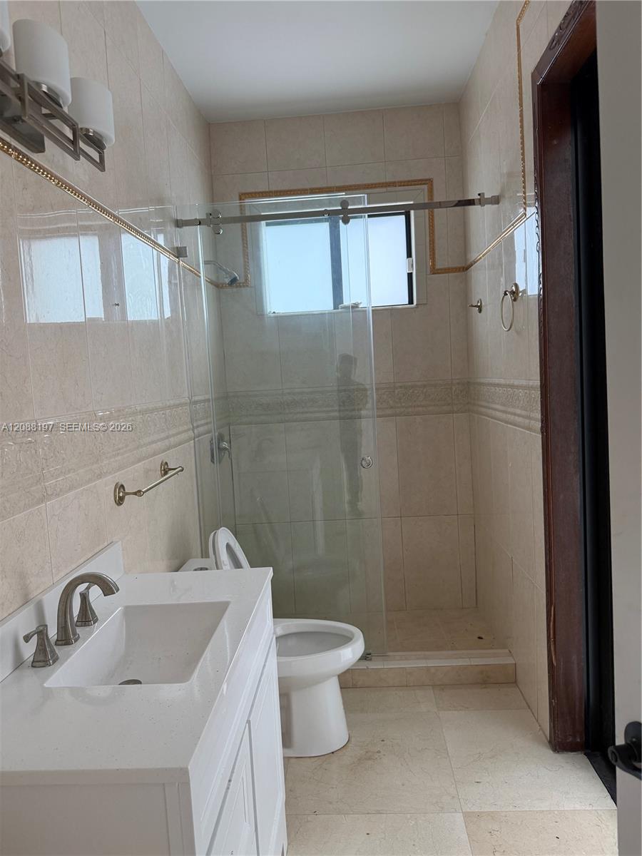 A12088197 Property Photo 7