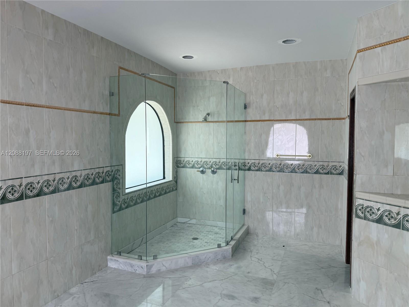 A12088197 Property Photo 13
