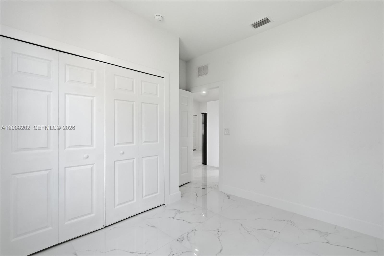 156 Carousel Avenue Property Photo 17