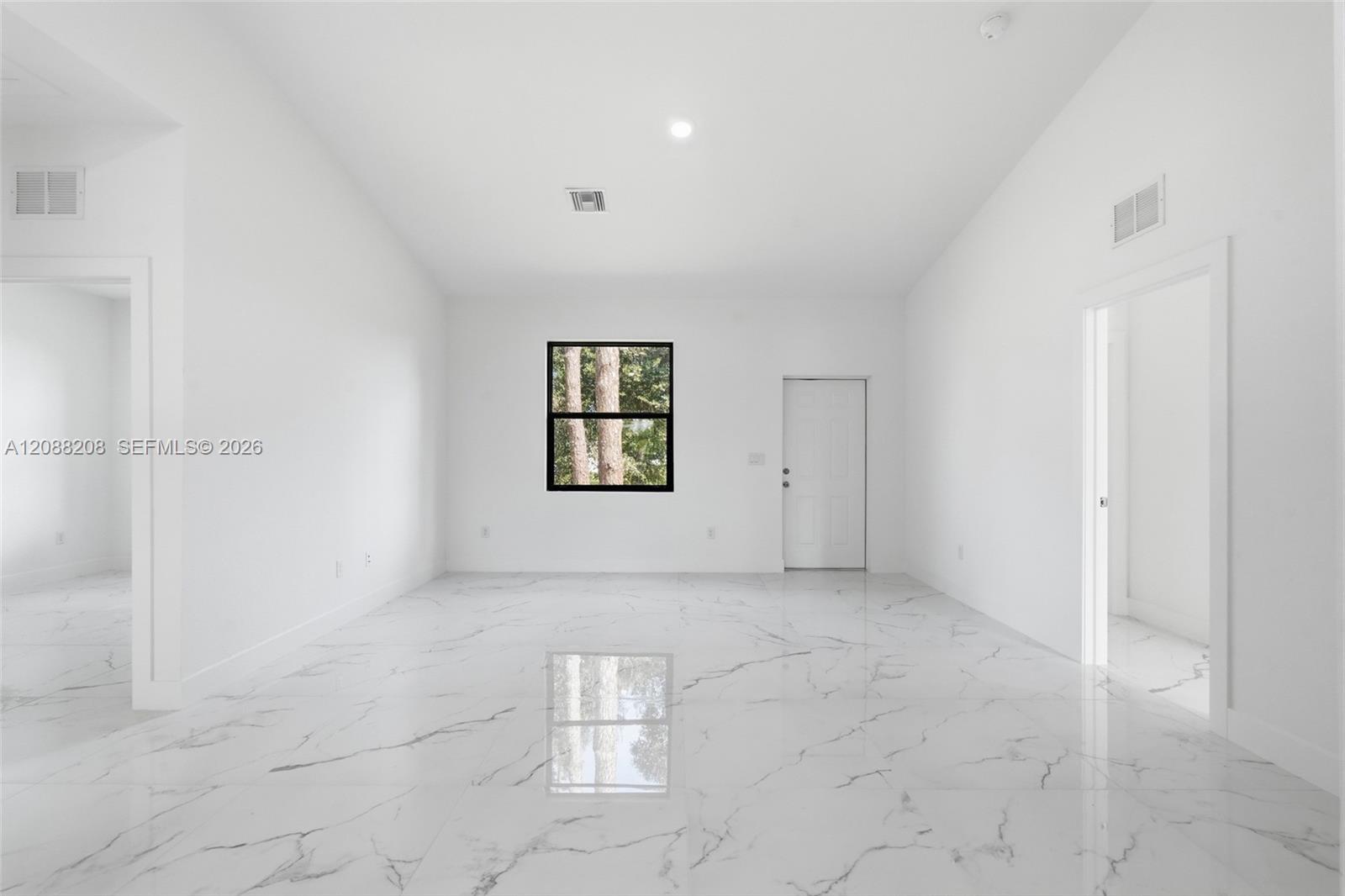149 Dutch Loop Property Photo 14