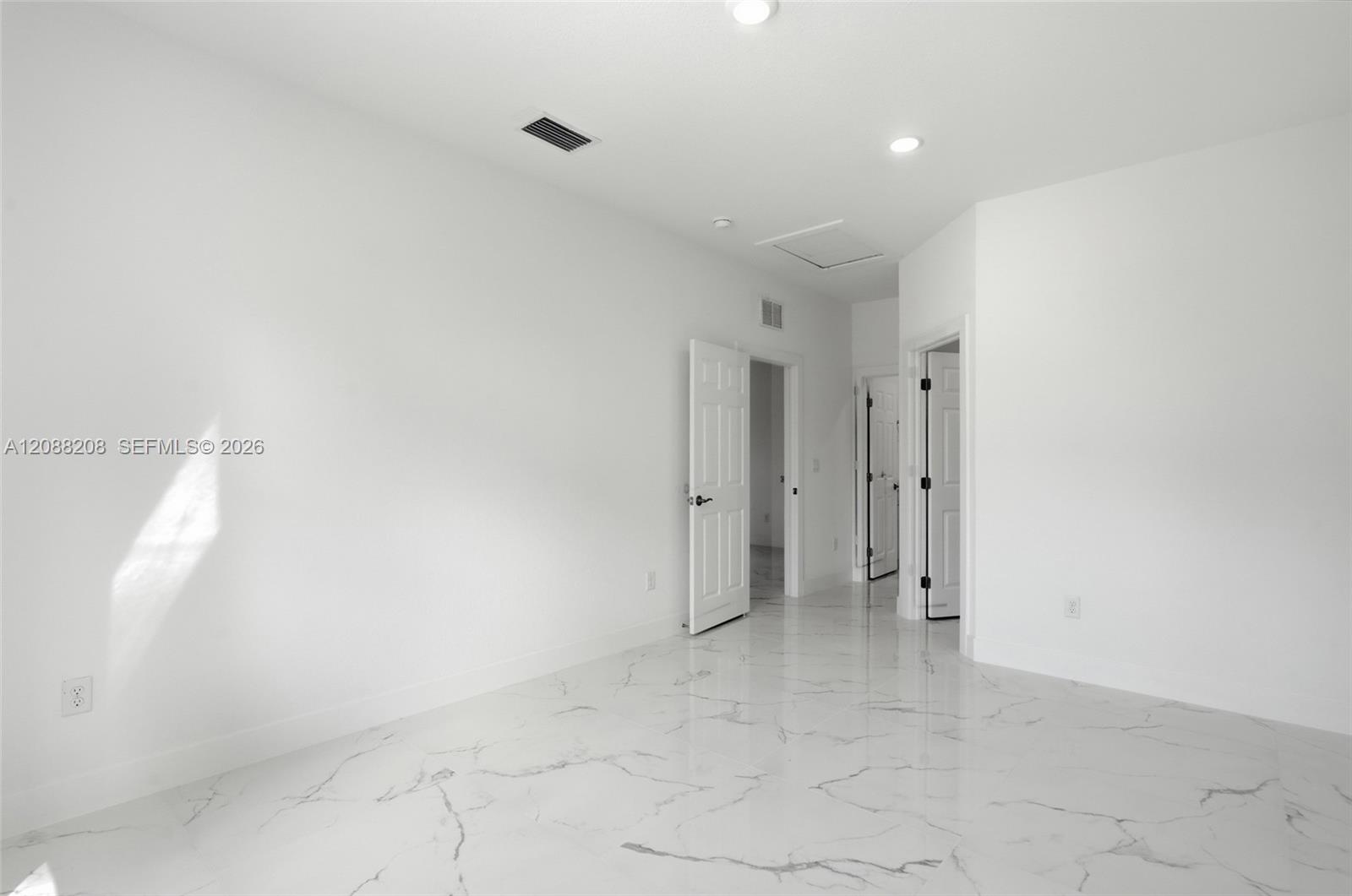149 Dutch Loop Property Photo 26