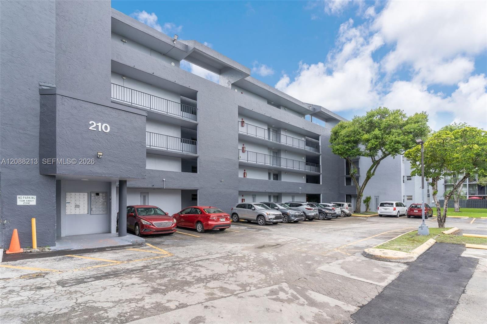 210 Fontainebleau Boulevard 410 Property Photo 1