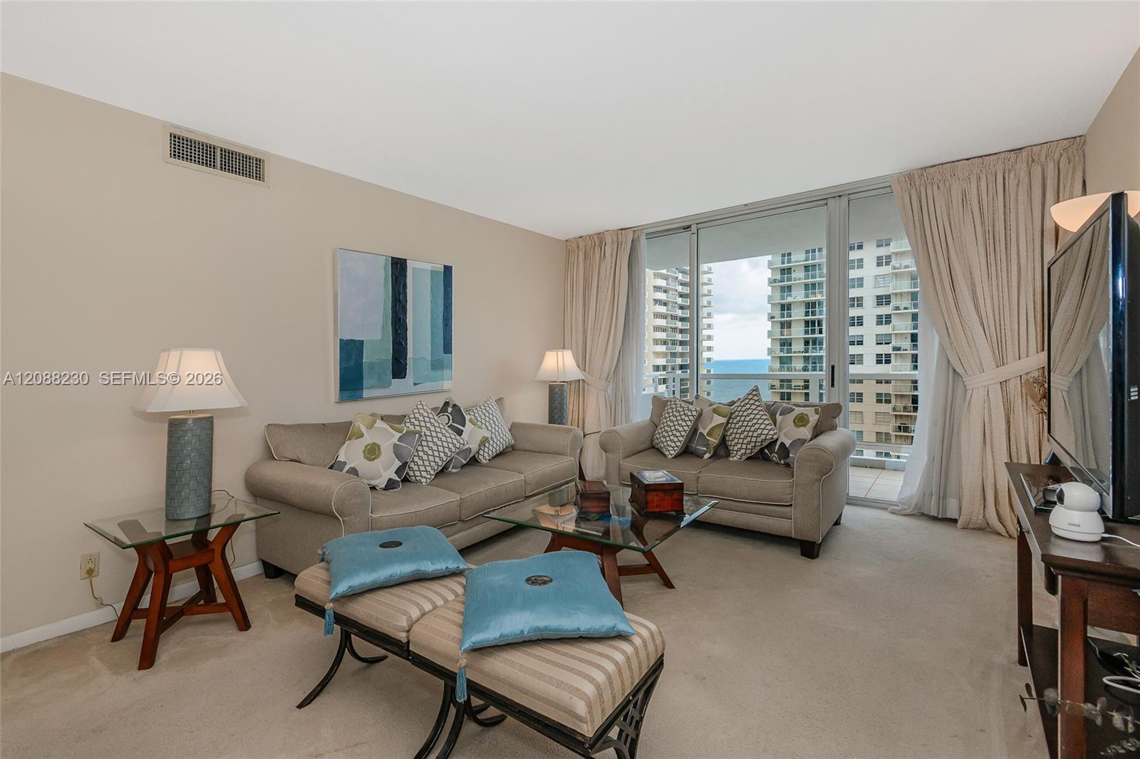5700 Collins Avenue 12d Property Photo 1
