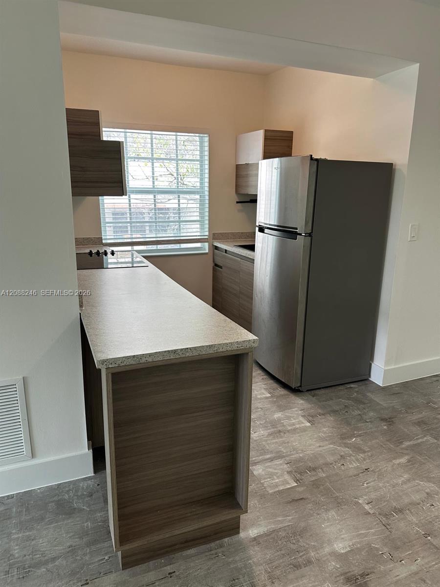 130 Antiquera Avenue 8 Property Photo 3