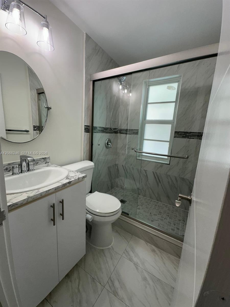 130 Antiquera Avenue 8 Property Photo 5