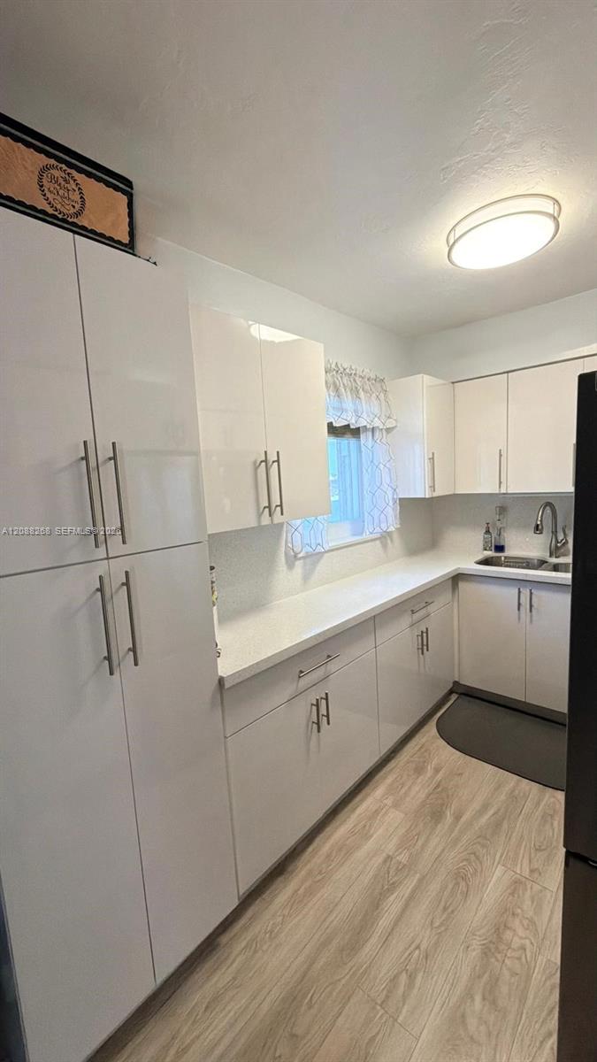 1030 Sw 11 Street M20 Property Photo 8
