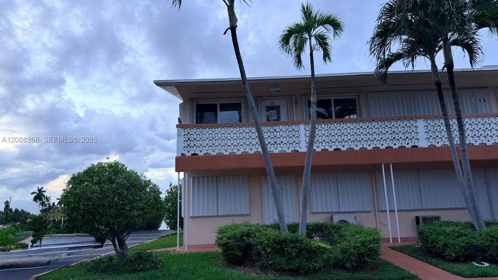 1030 Sw 11 Street M20 Property Photo 28