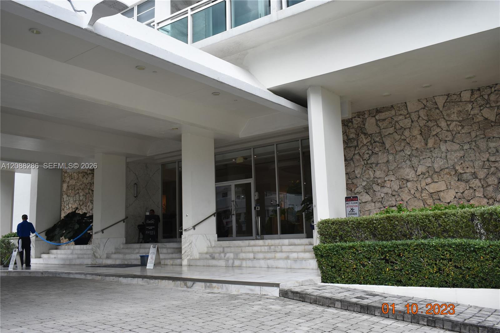 A12088286 Property Photo 2