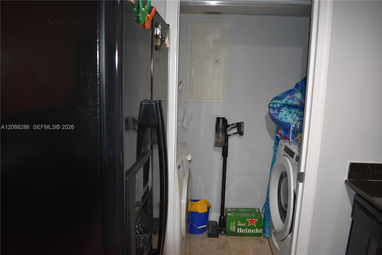 A12088286 Property Photo 34