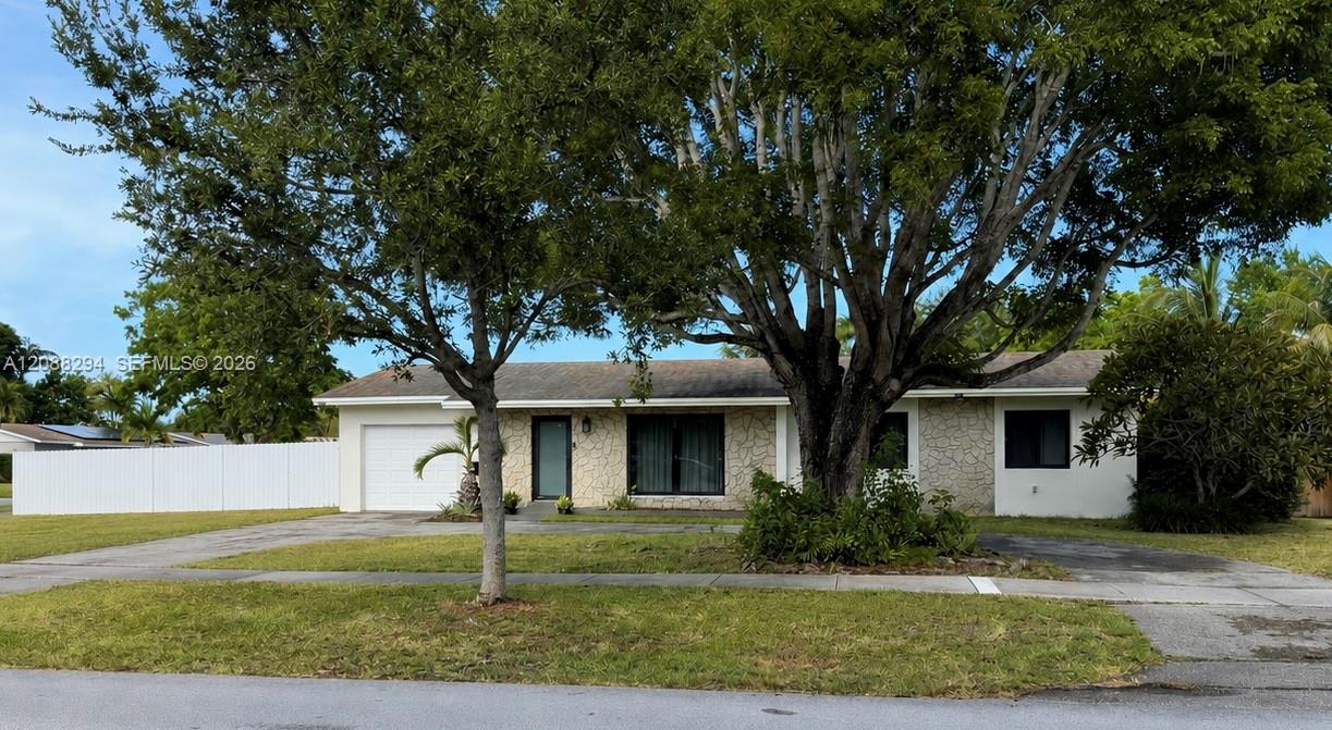 18101 Sw 92nd Avenue Property Photo 1