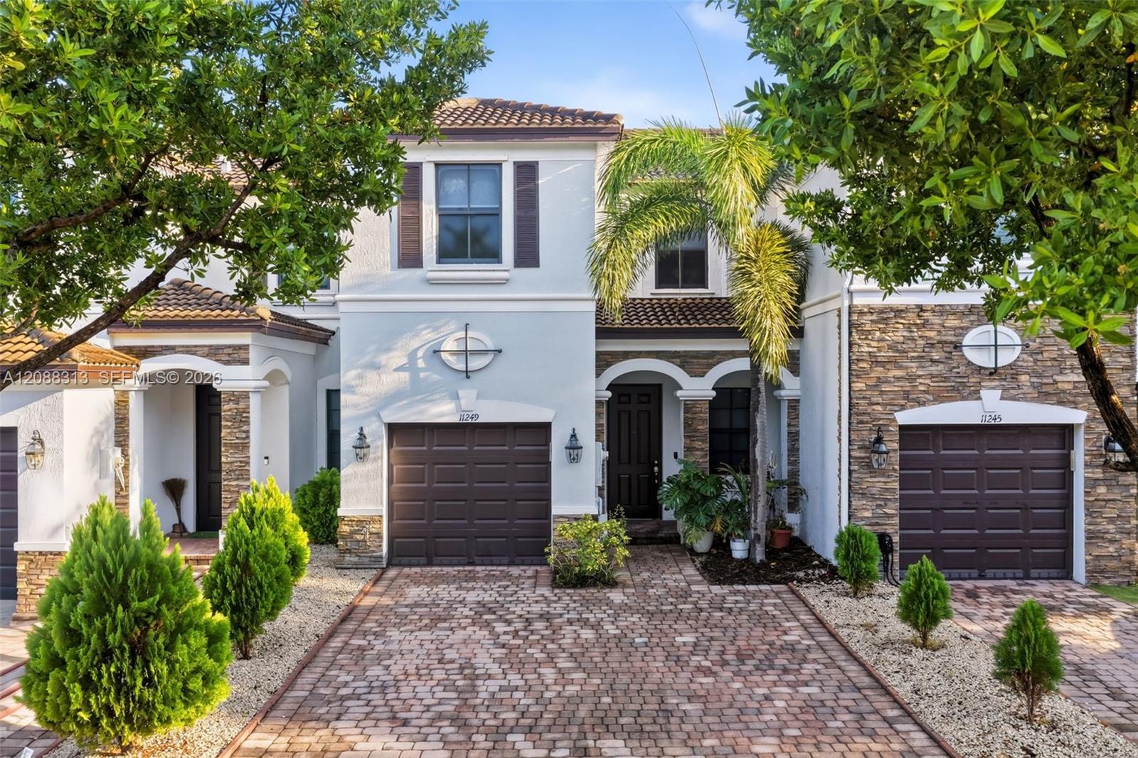 11249 NW 88th Terrace