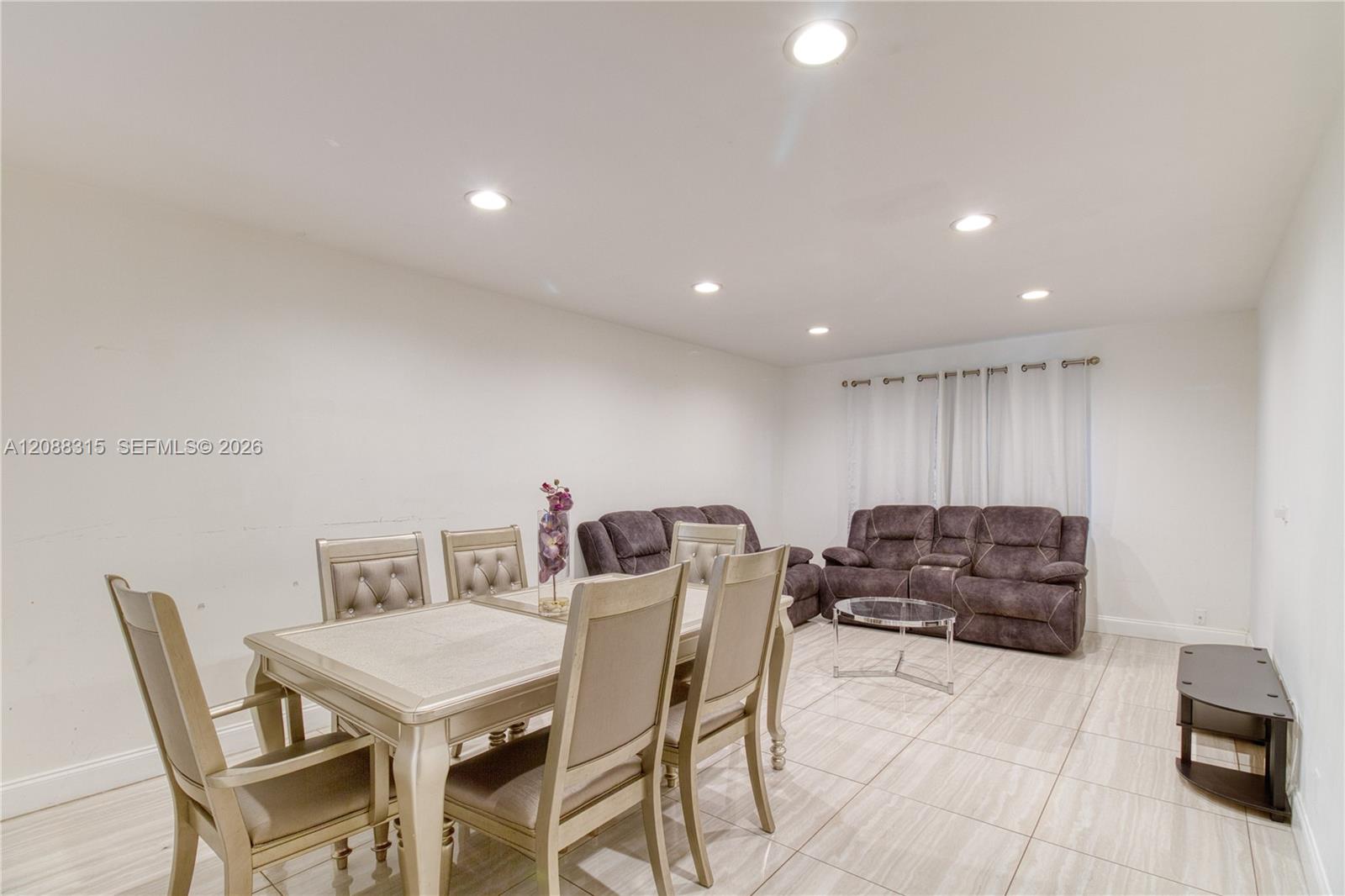 5160 Sw 40th Avenue 4d Property Photo 5