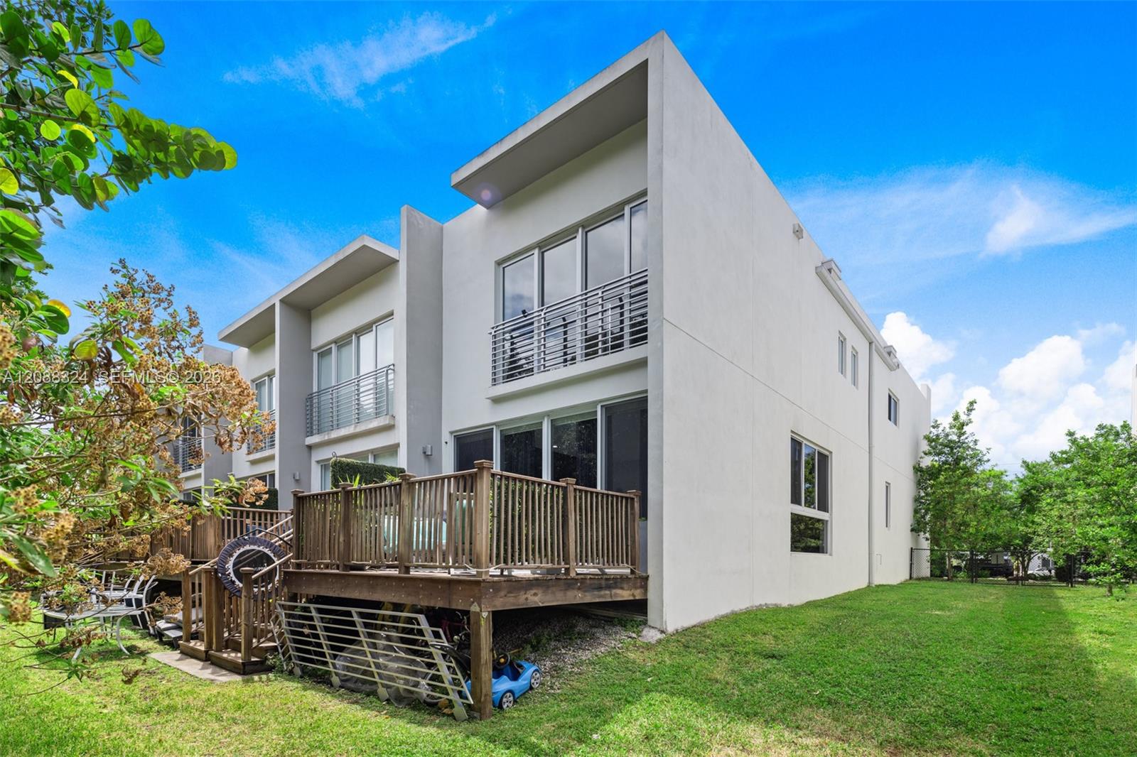A12088324 Property Photo 3