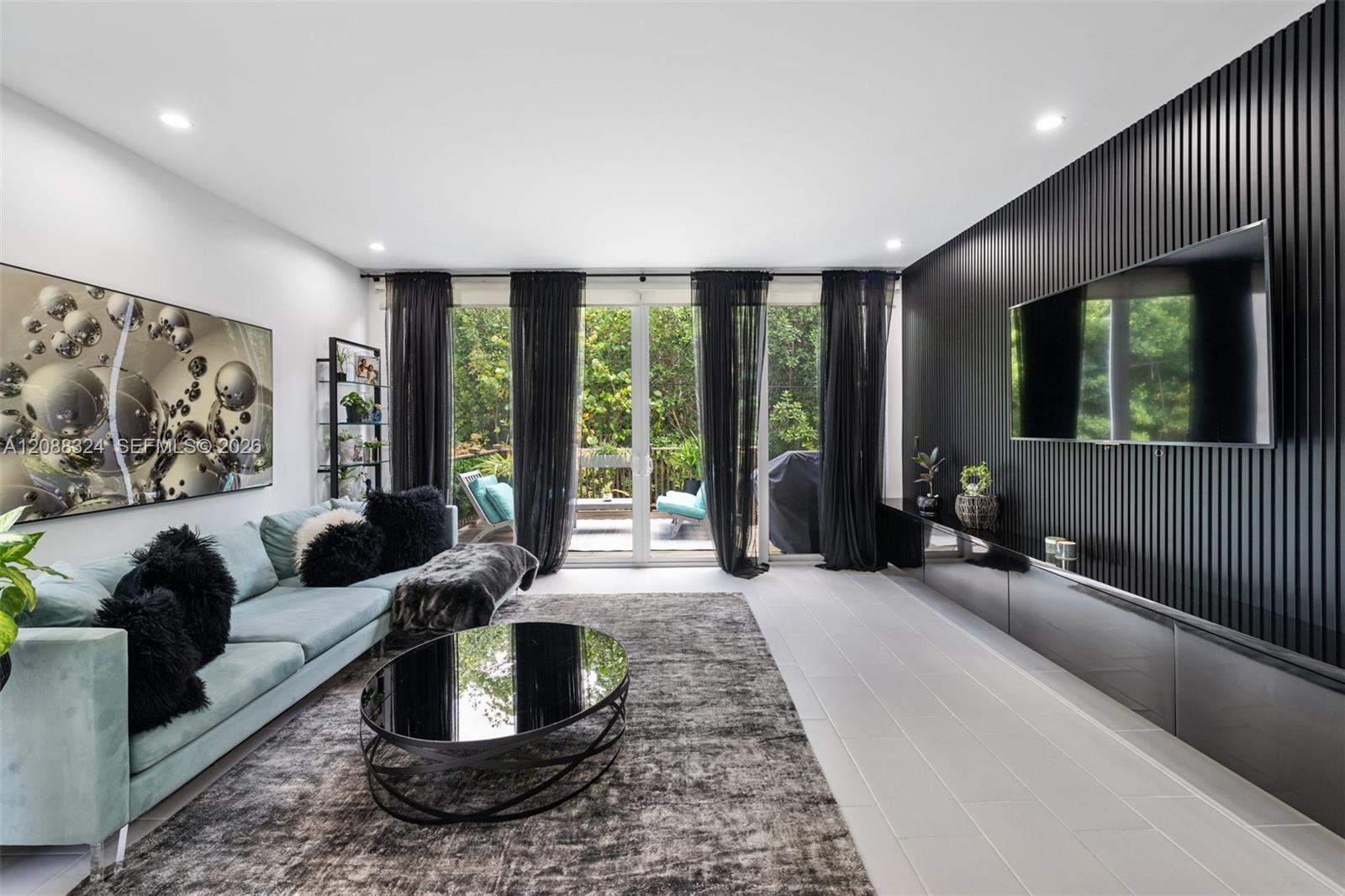 A12088324 Property Photo 6