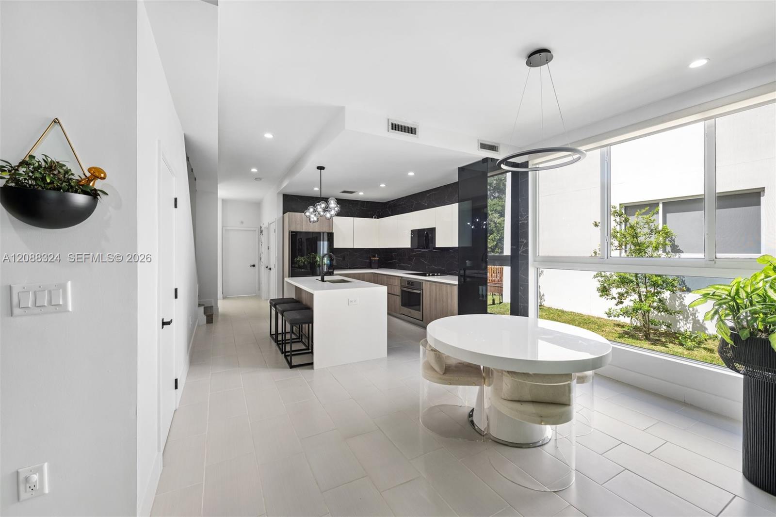 A12088324 Property Photo 13
