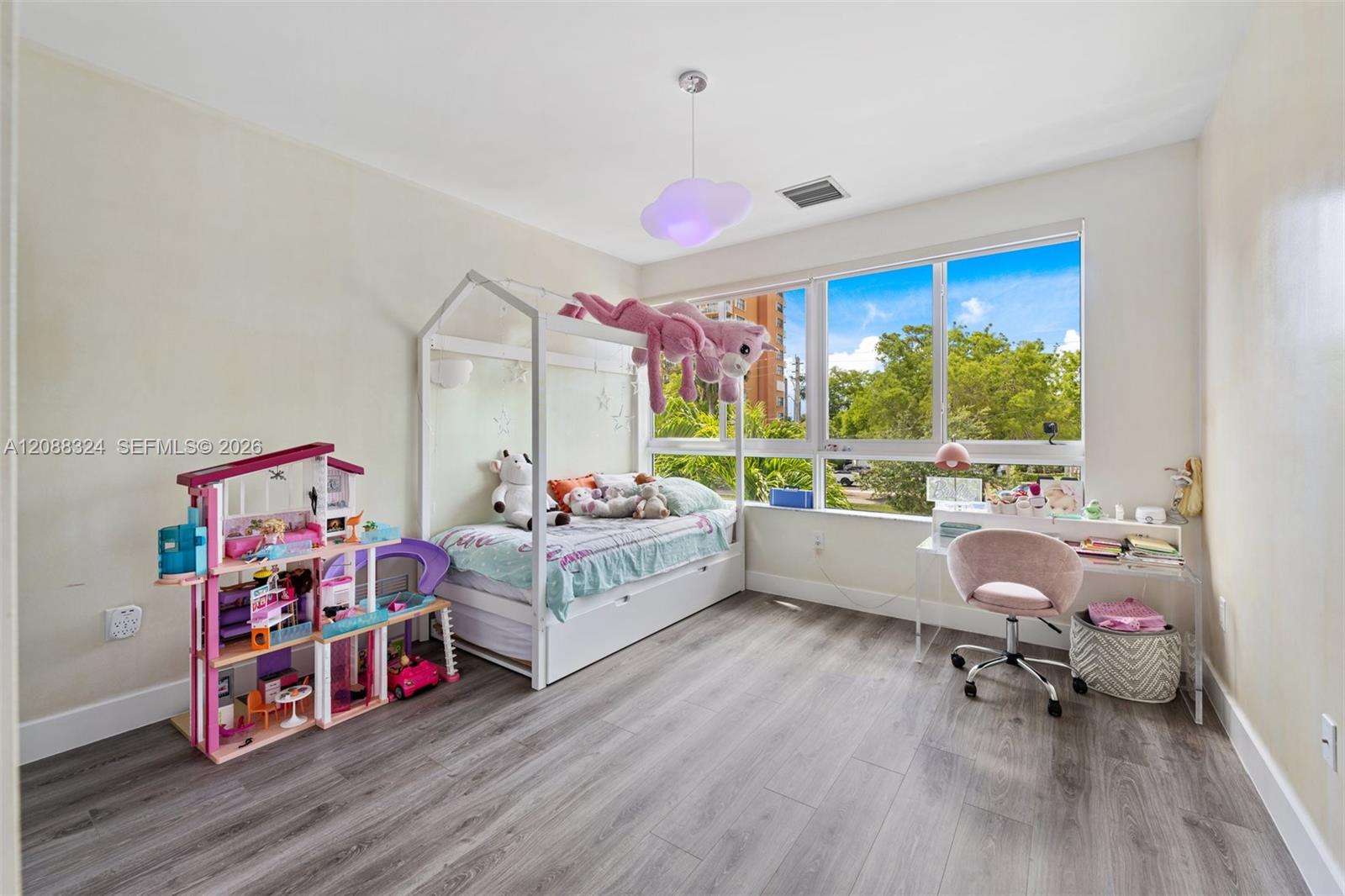 A12088324 Property Photo 22