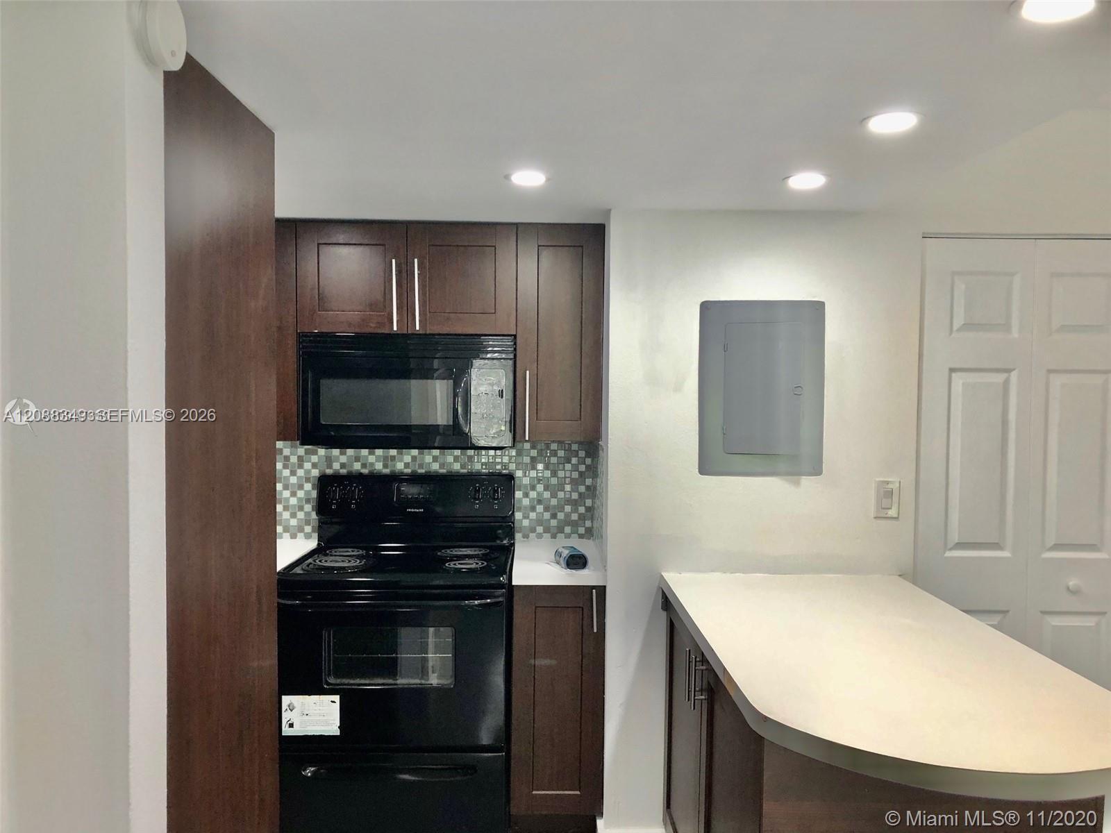 8870 Fontainebleau Boulevard 208 Property Photo 5