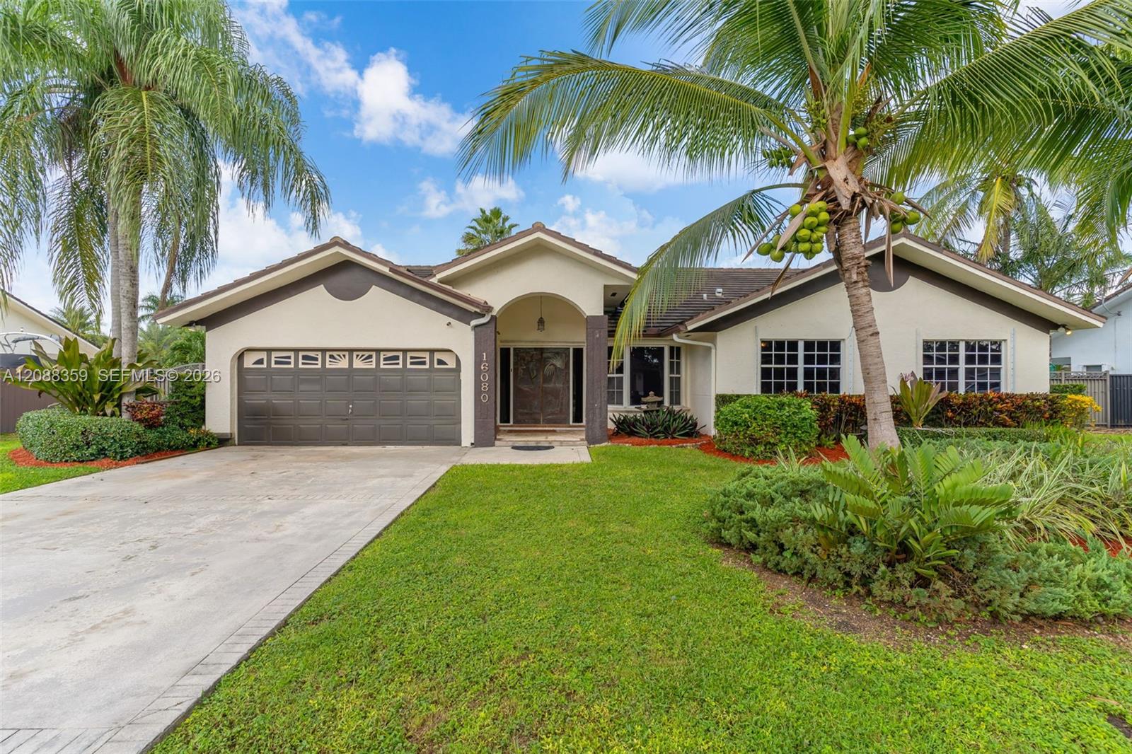 16080 Sw 155th Court Property Photo 1