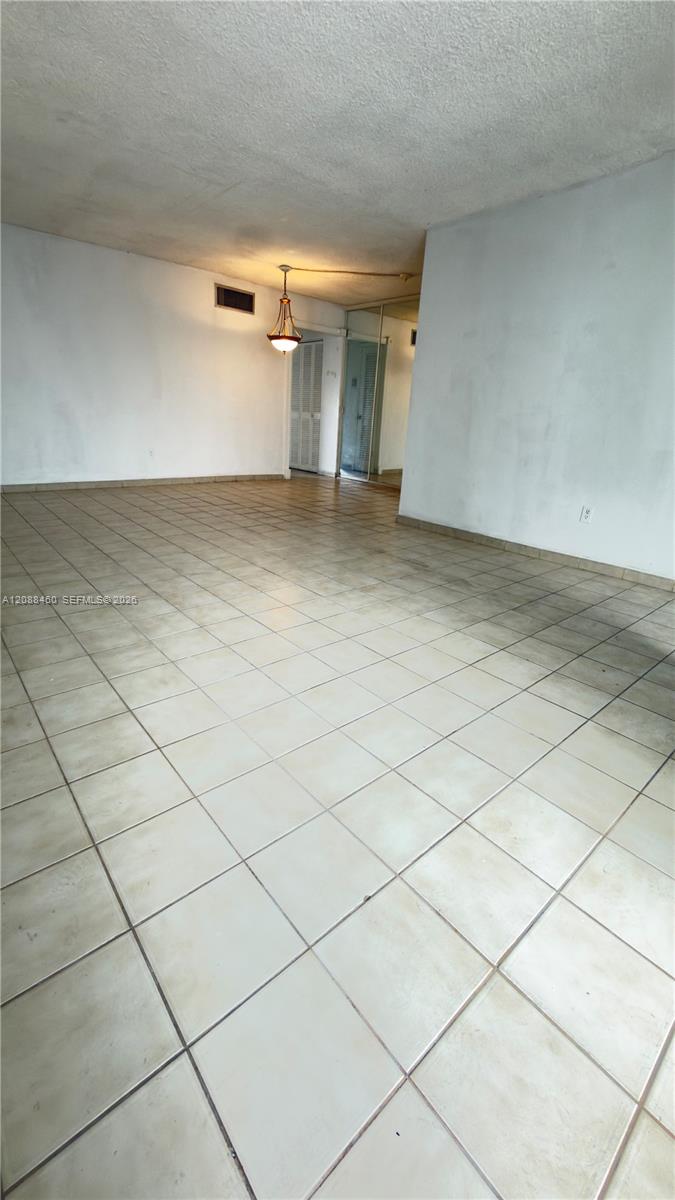 1340 Lincoln Road 604 Property Photo 6