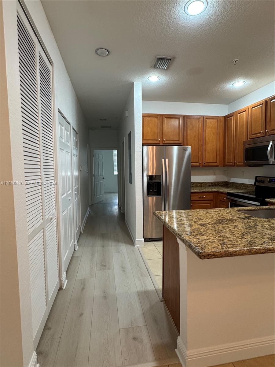 928 Sw 147th Avenue 2906 Property Photo 9