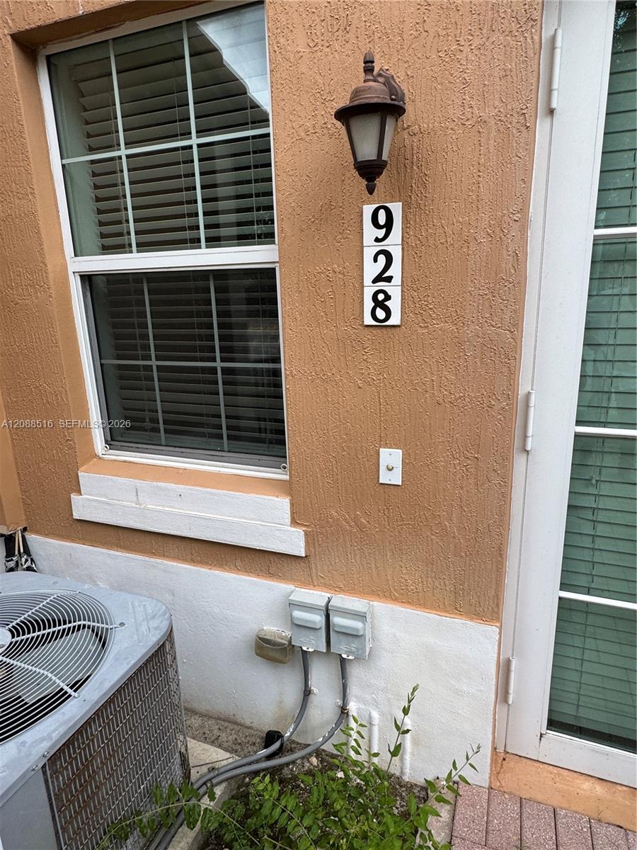 928 Sw 147th Avenue 2906 Property Photo 16