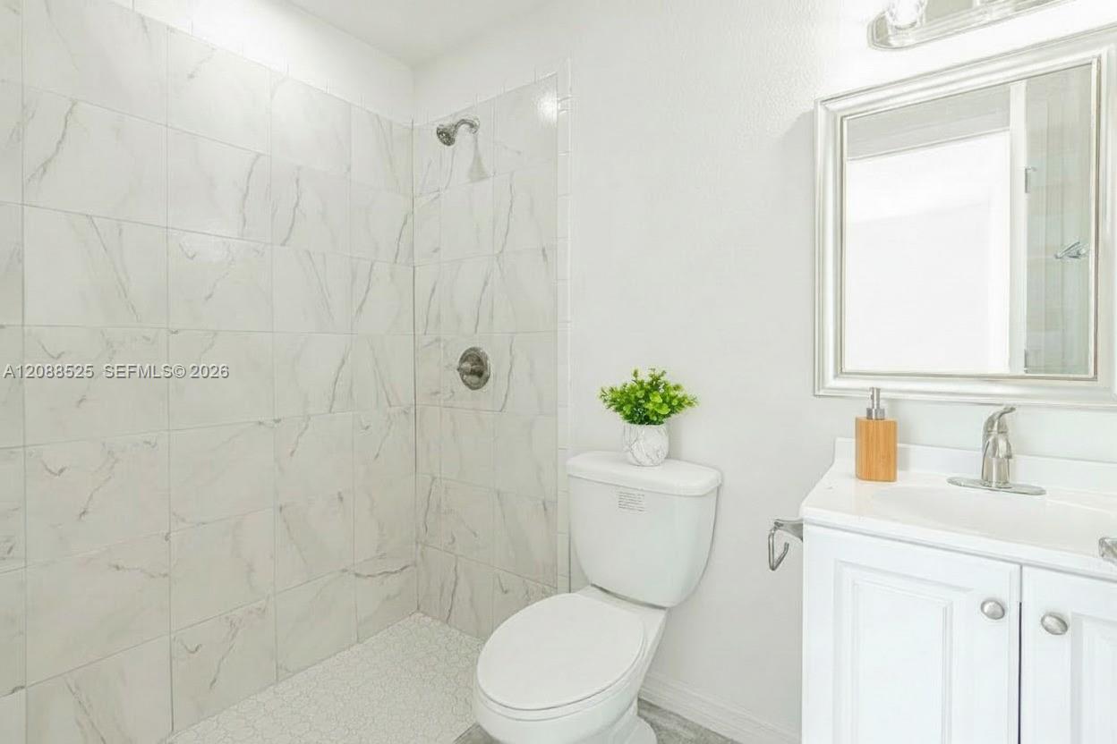 1226 Eburn Street E 0 Property Photo 4