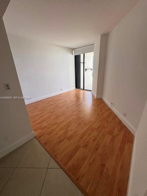 520 Brickell Key Drive A1401 Property Photo 12