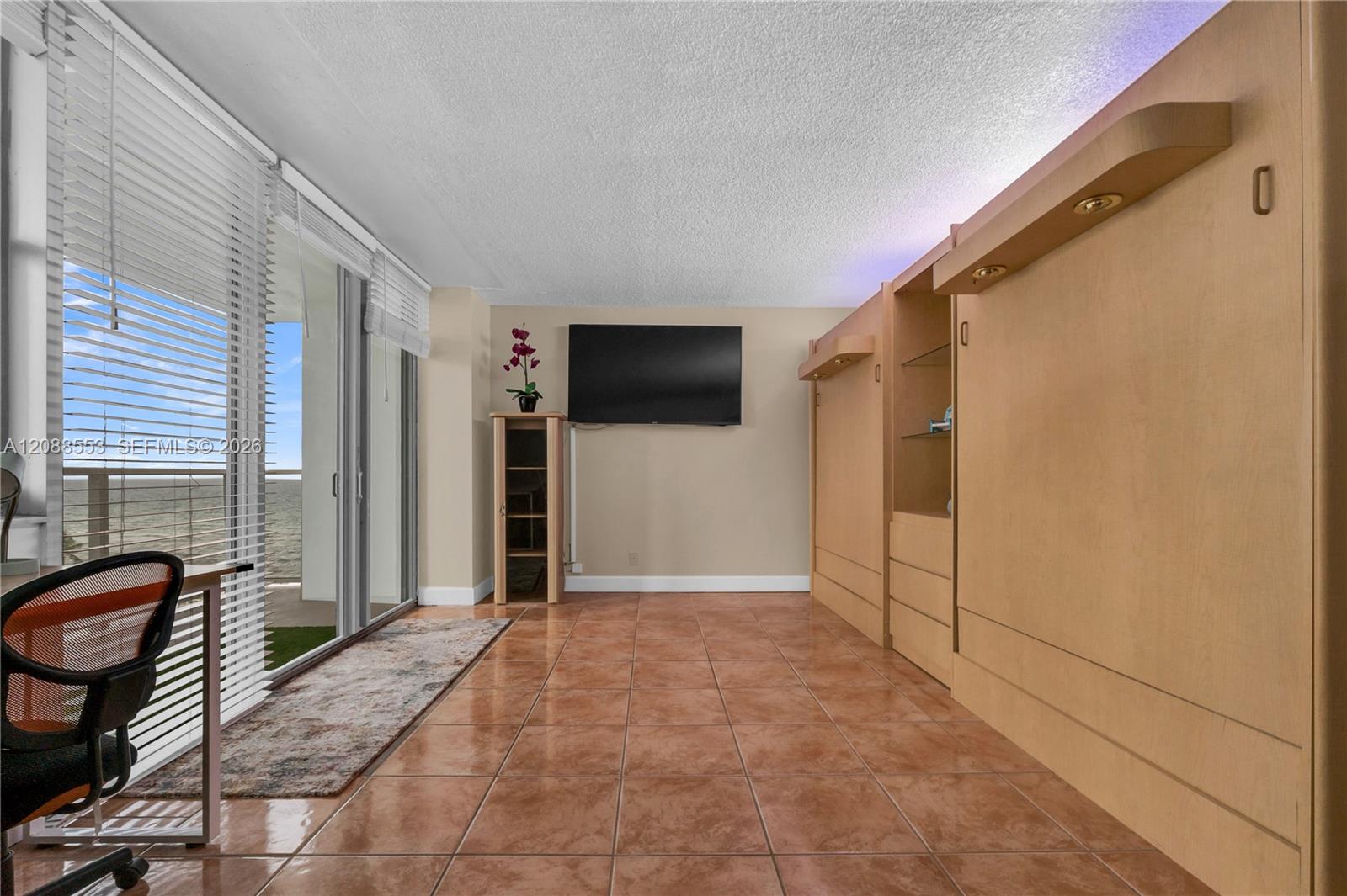 3180 S Ocean Drive 605 Property Photo 14