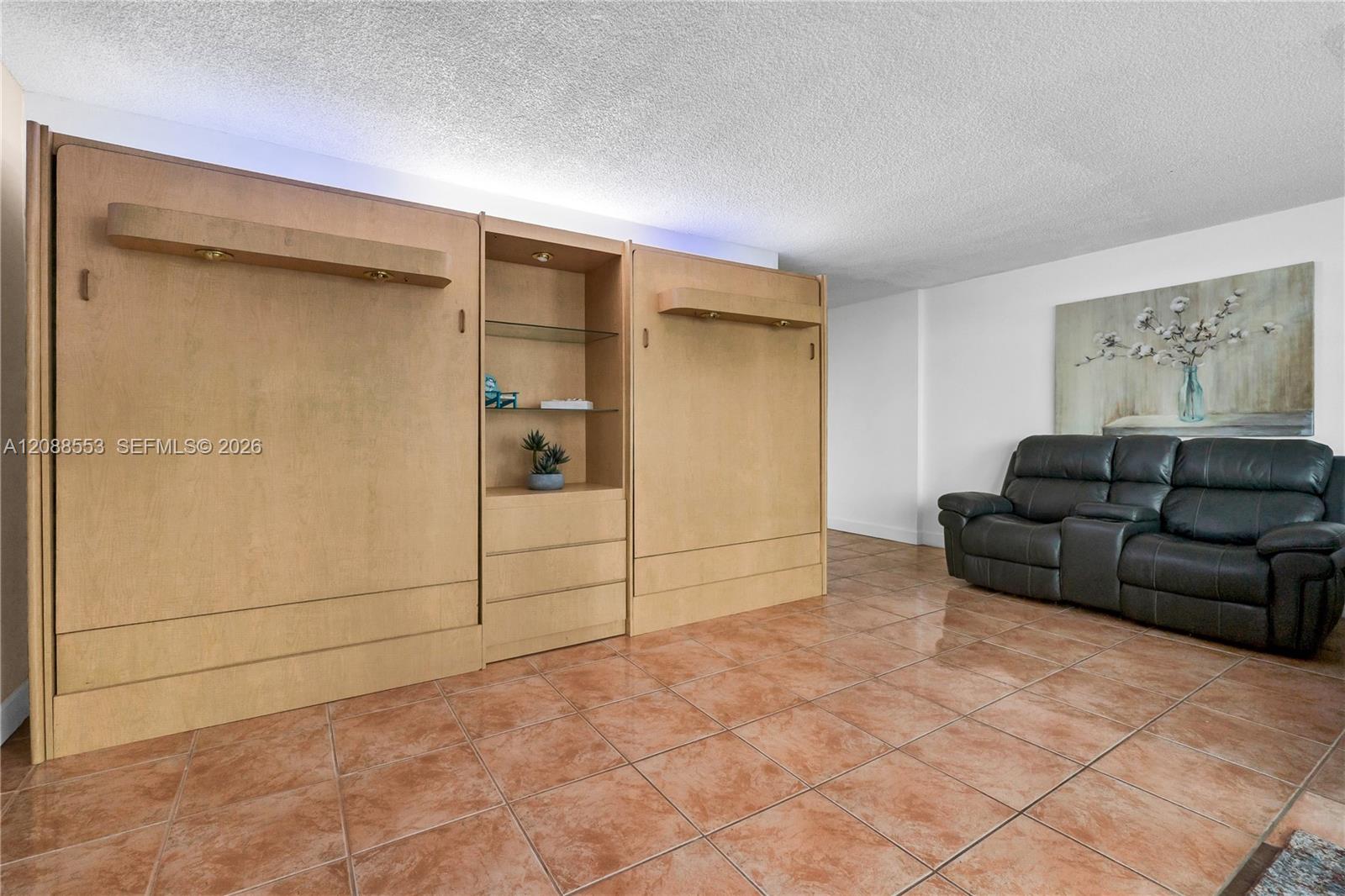 3180 S Ocean Drive 605 Property Photo 15