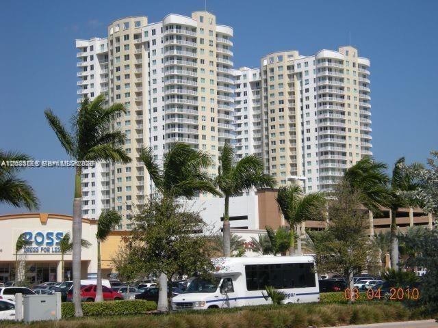 1745 E Hallandale Beach Boulevard 1406W Property Photo 1