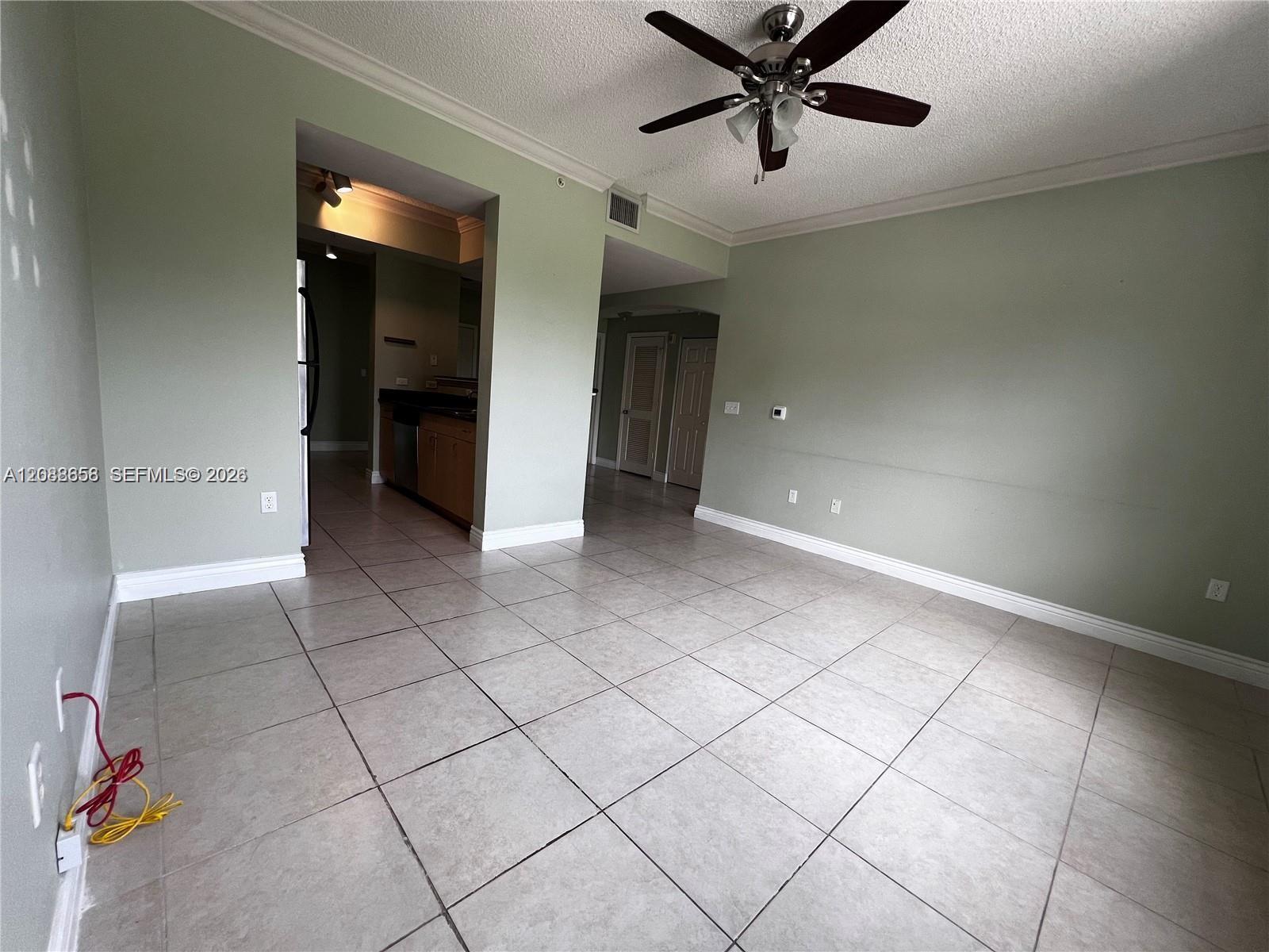 533 Ne 3rd Avenue 218 Property Photo 3