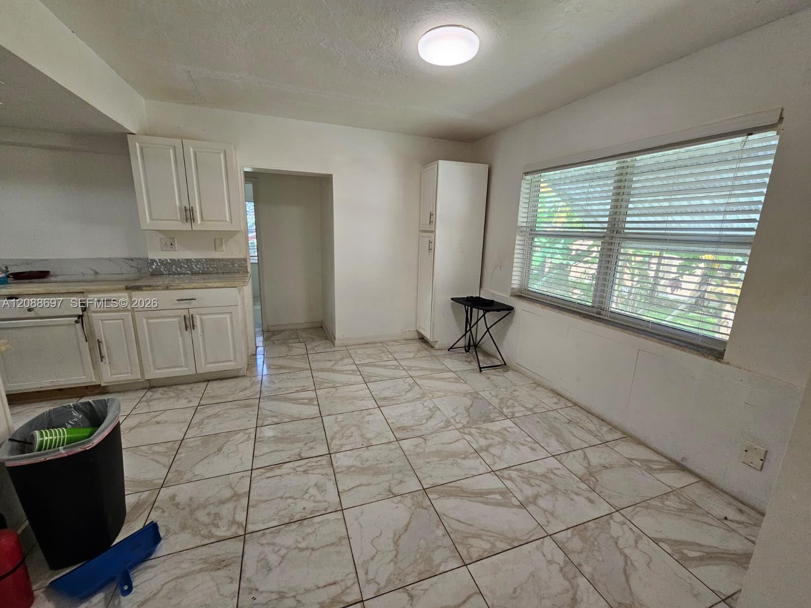 830 Sw 50th Avenue Property Photo 11