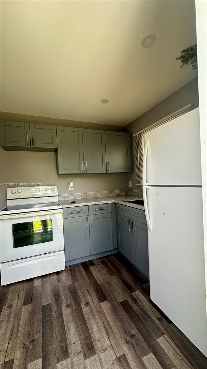 3633 Sw 12th Court Property Photo 20