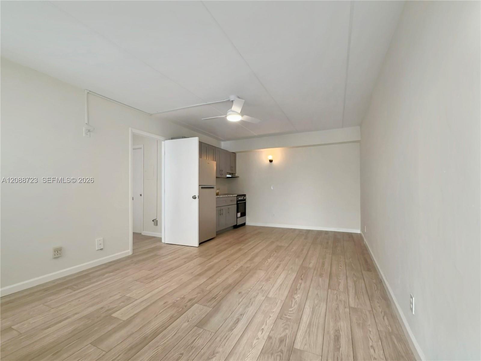 3211 Sw 44th Street 108 Property Photo 2