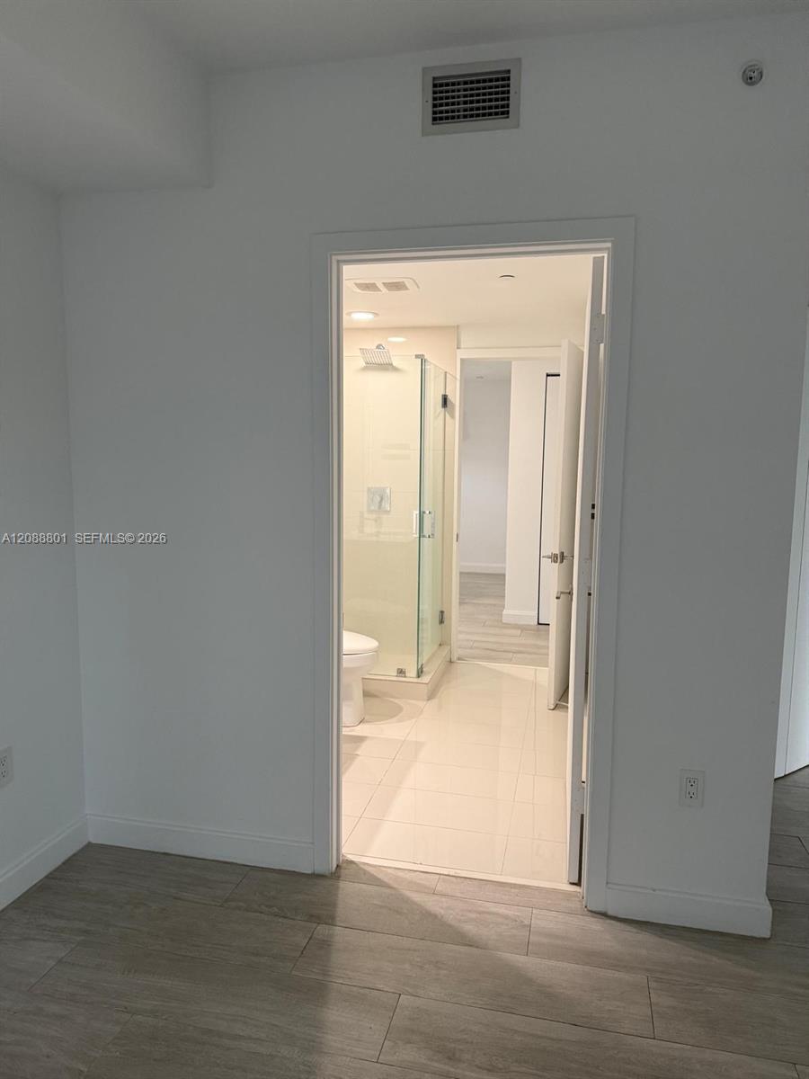 55 Sw 9th Street 2401 Property Photo 7