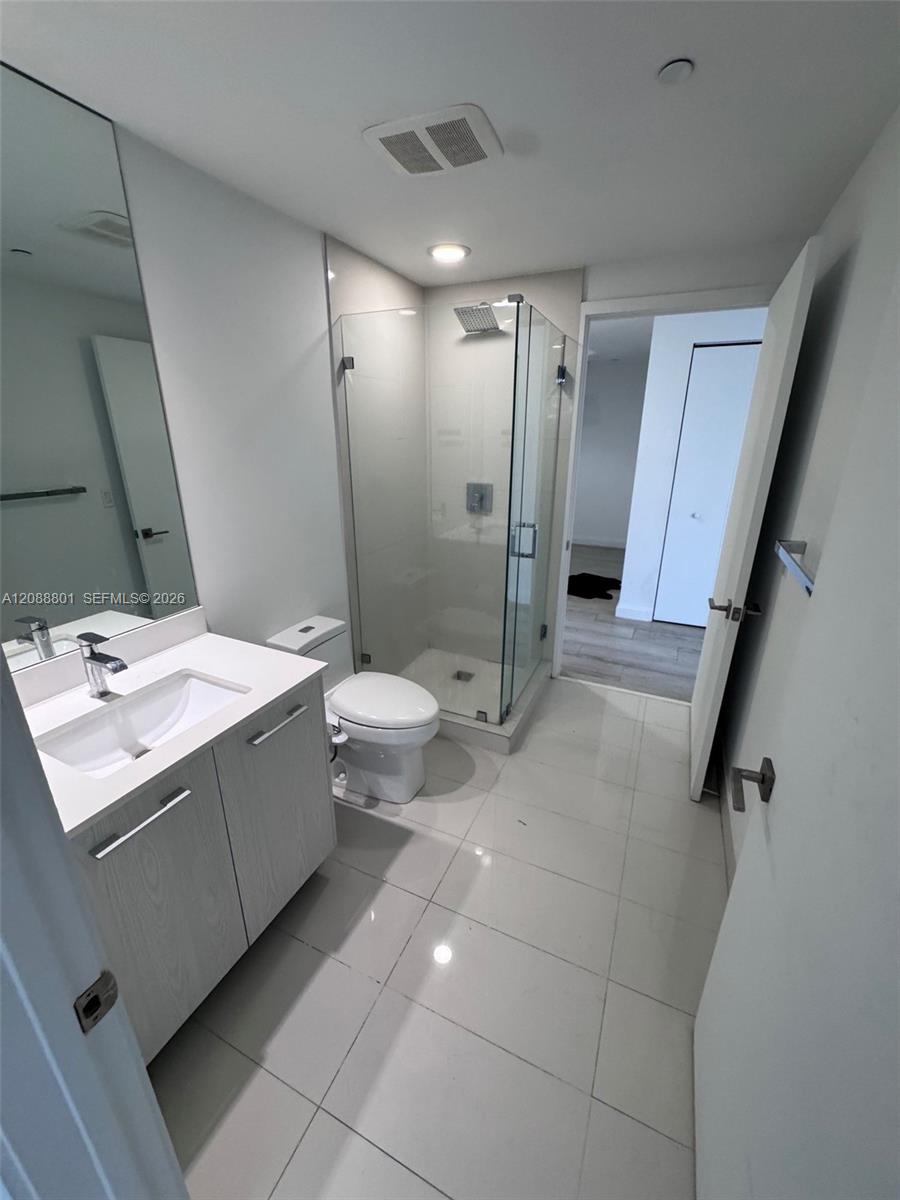 55 Sw 9th Street 2401 Property Photo 13