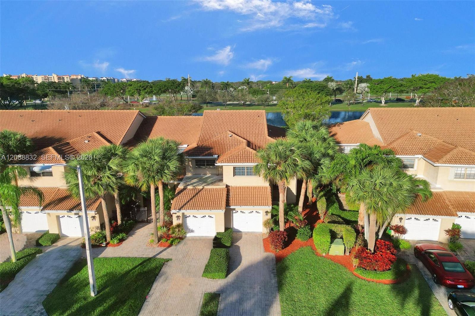 6765 Montego Bay Boulevard E Property Photo 4