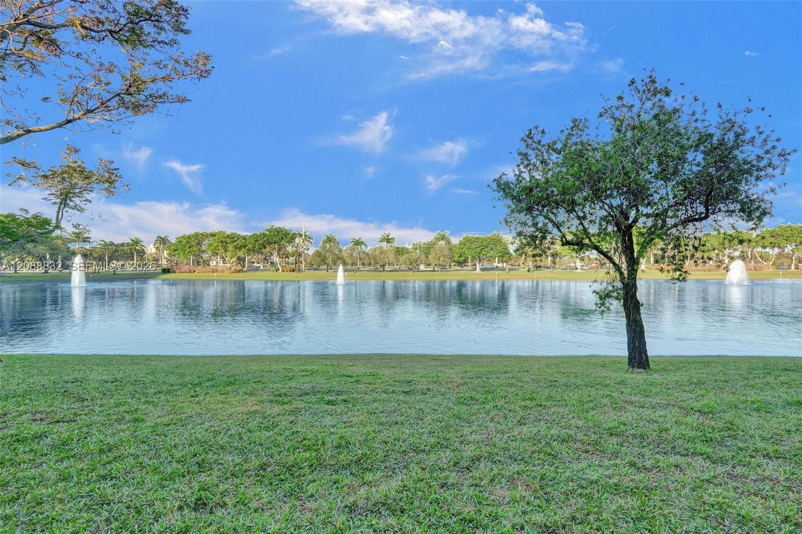 6765 Montego Bay Boulevard E Property Photo 9