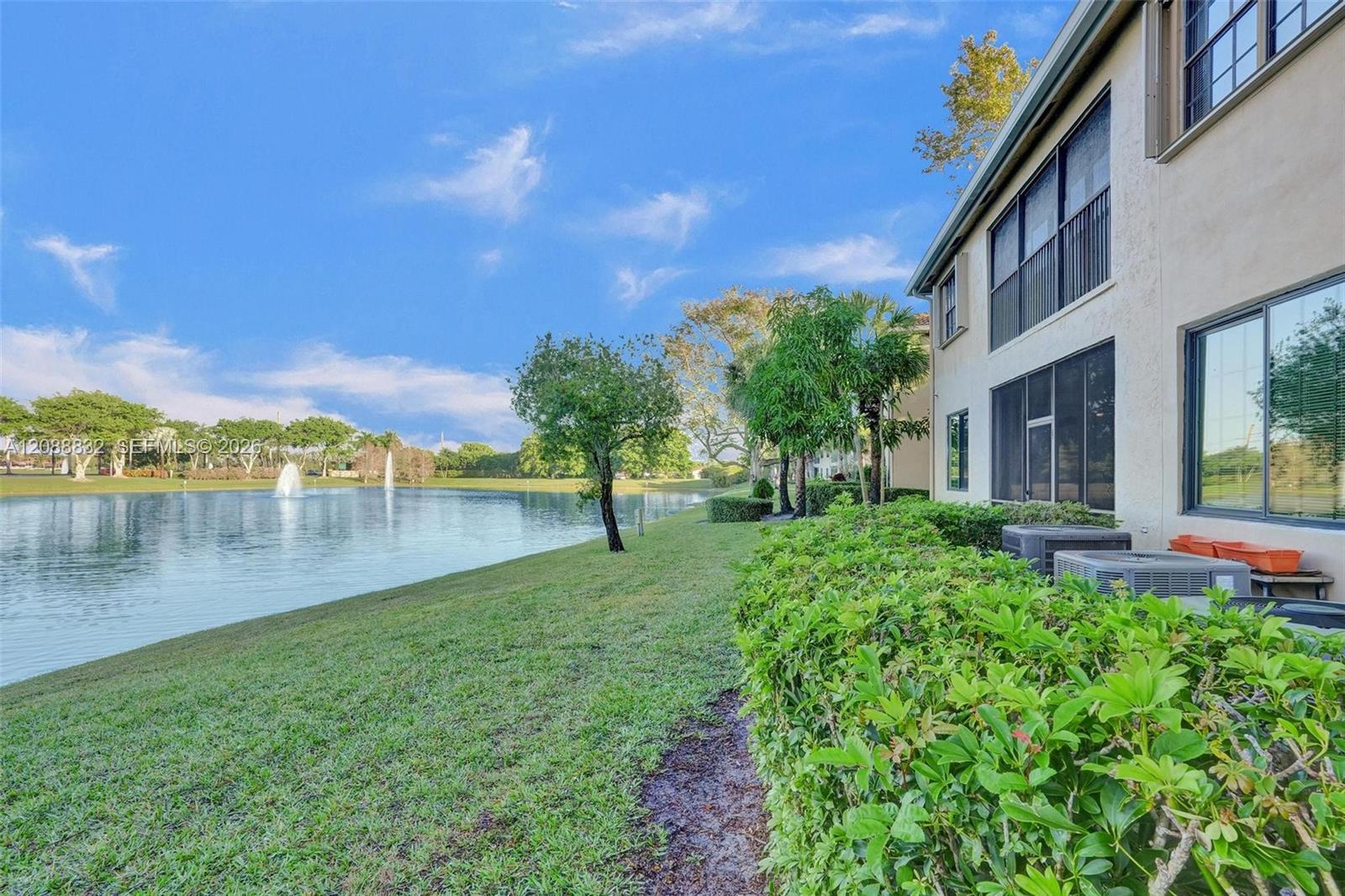 6765 Montego Bay Boulevard E Property Photo 11