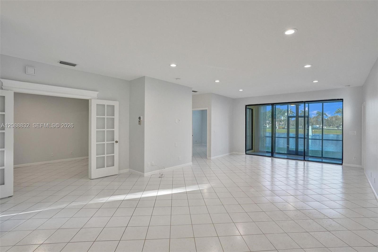 6765 Montego Bay Boulevard E Property Photo 19