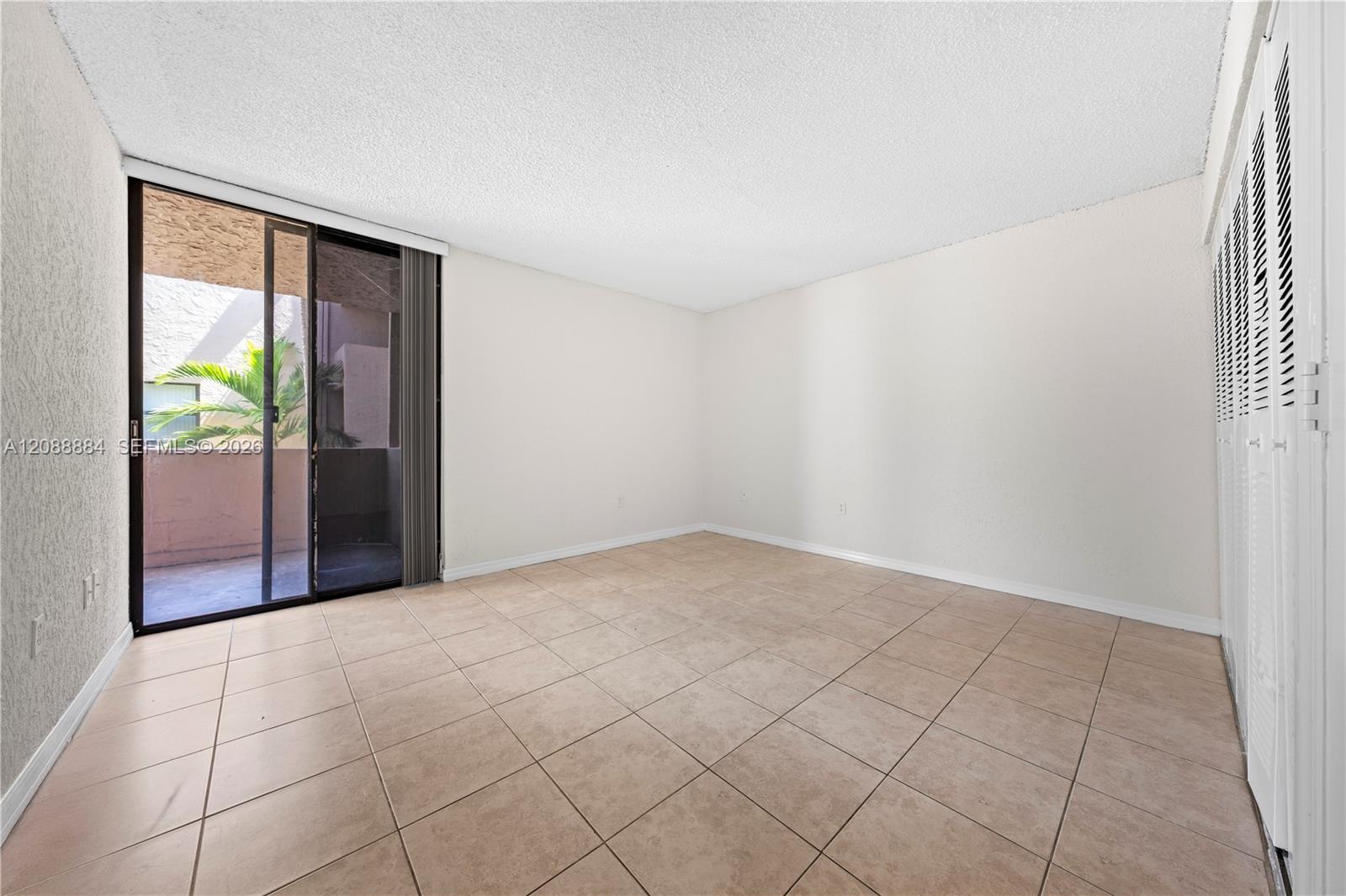 10500 Sw 108th Avenue B211 Property Photo 17