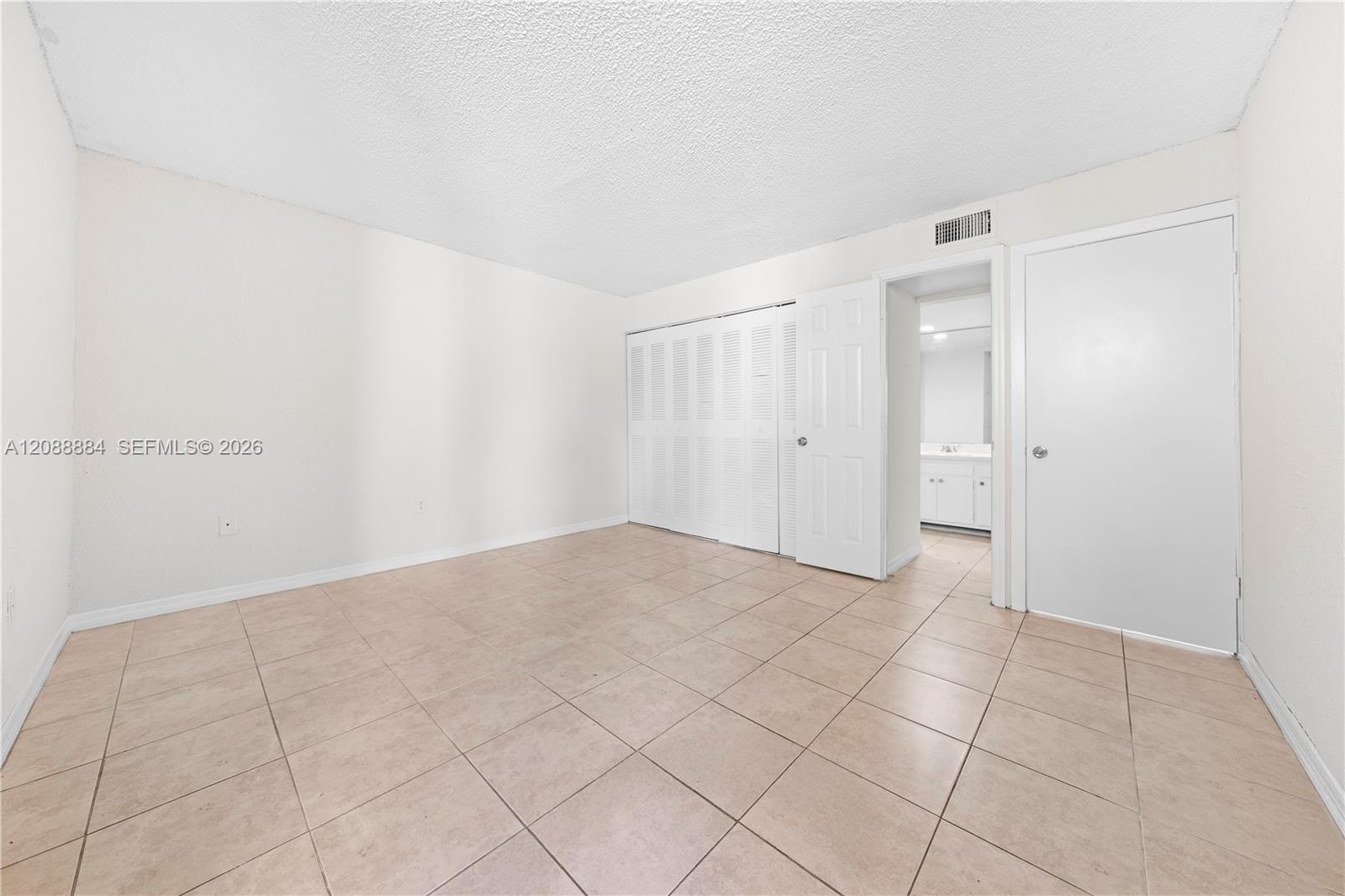 10500 Sw 108th Avenue B211 Property Photo 18